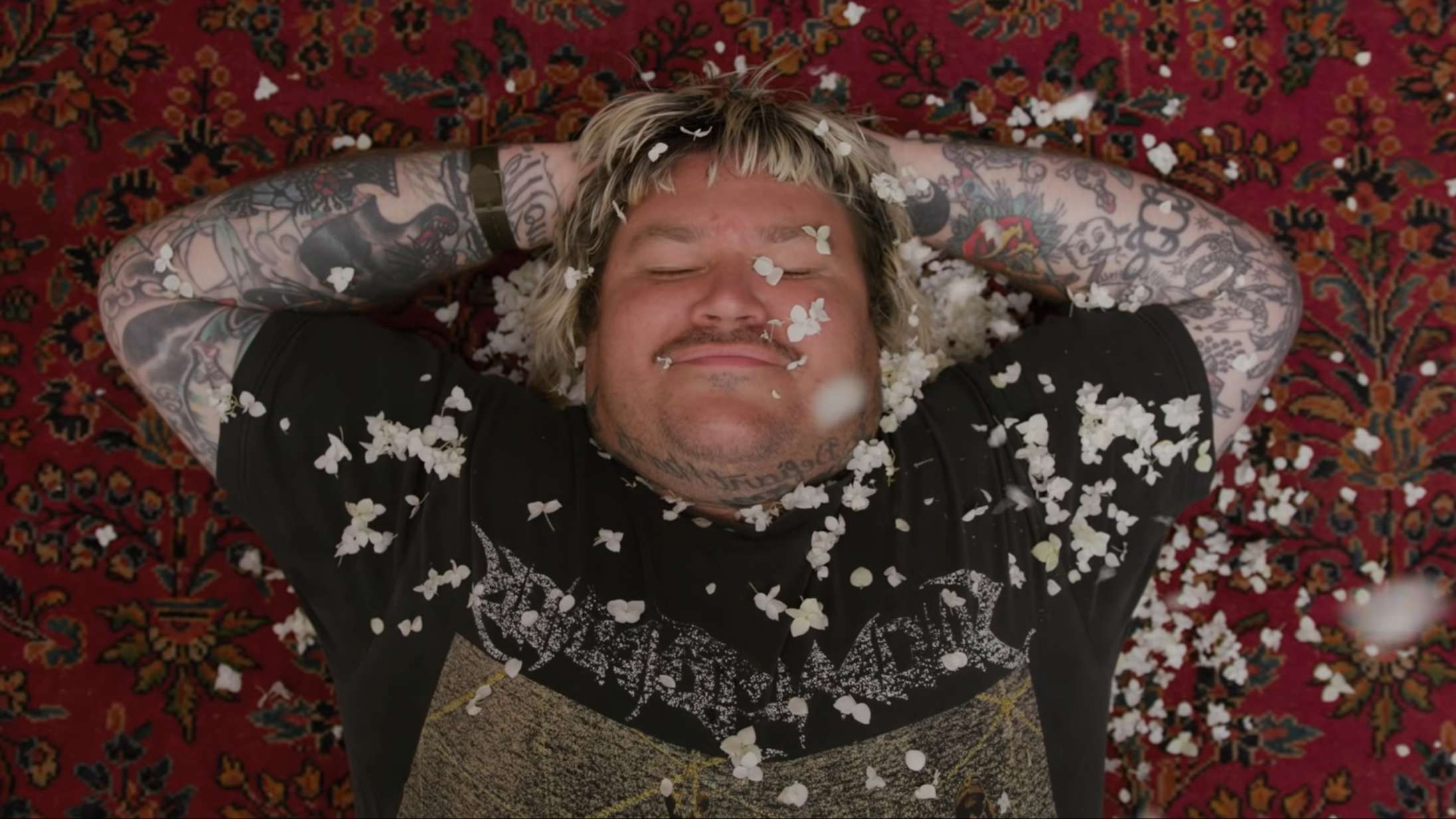 YouTubes mest livsglade kok kan få dig igennem enhver corona-nedlukning