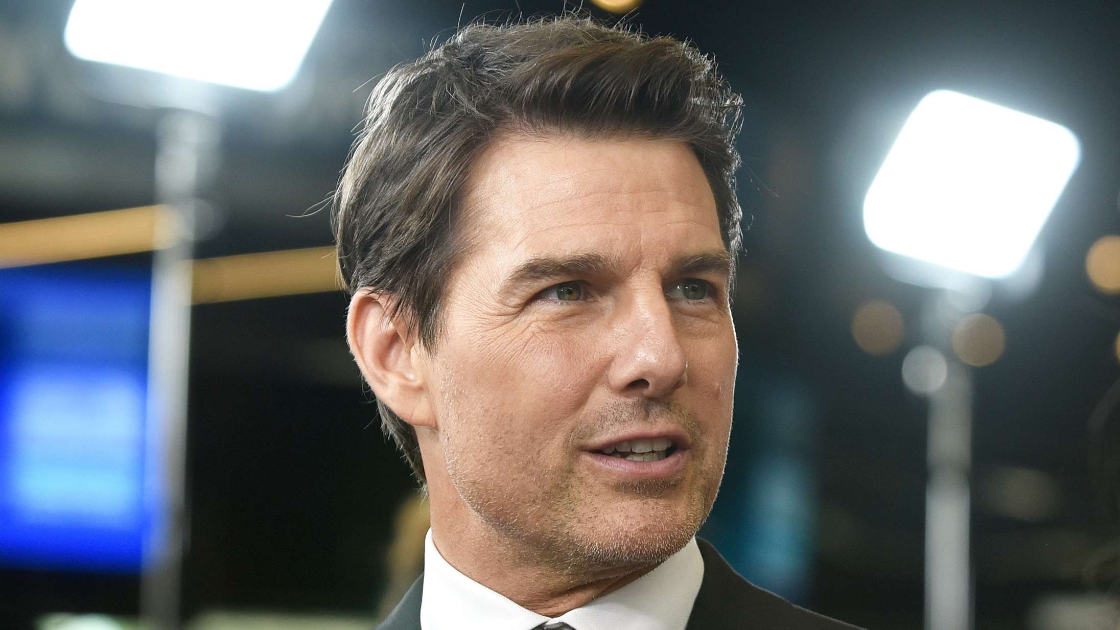 Golden Globe-vært chokerede – gik efter Tom Cruises scientology-forbindelse til forsvunden kvinde