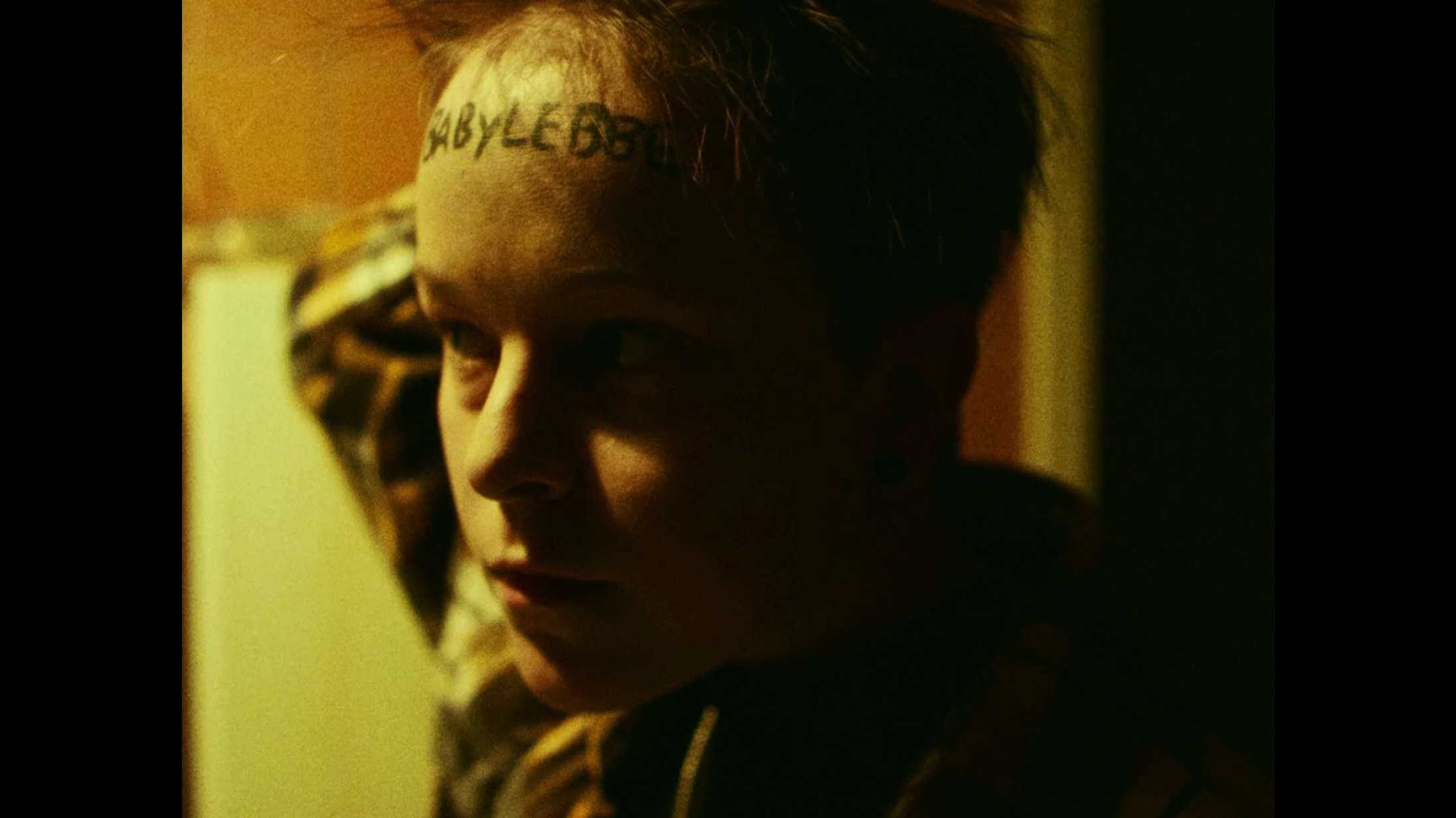 Soundvenue Premiere: Se Tone Ottilies queer-perle ‘Babylebbe’ her