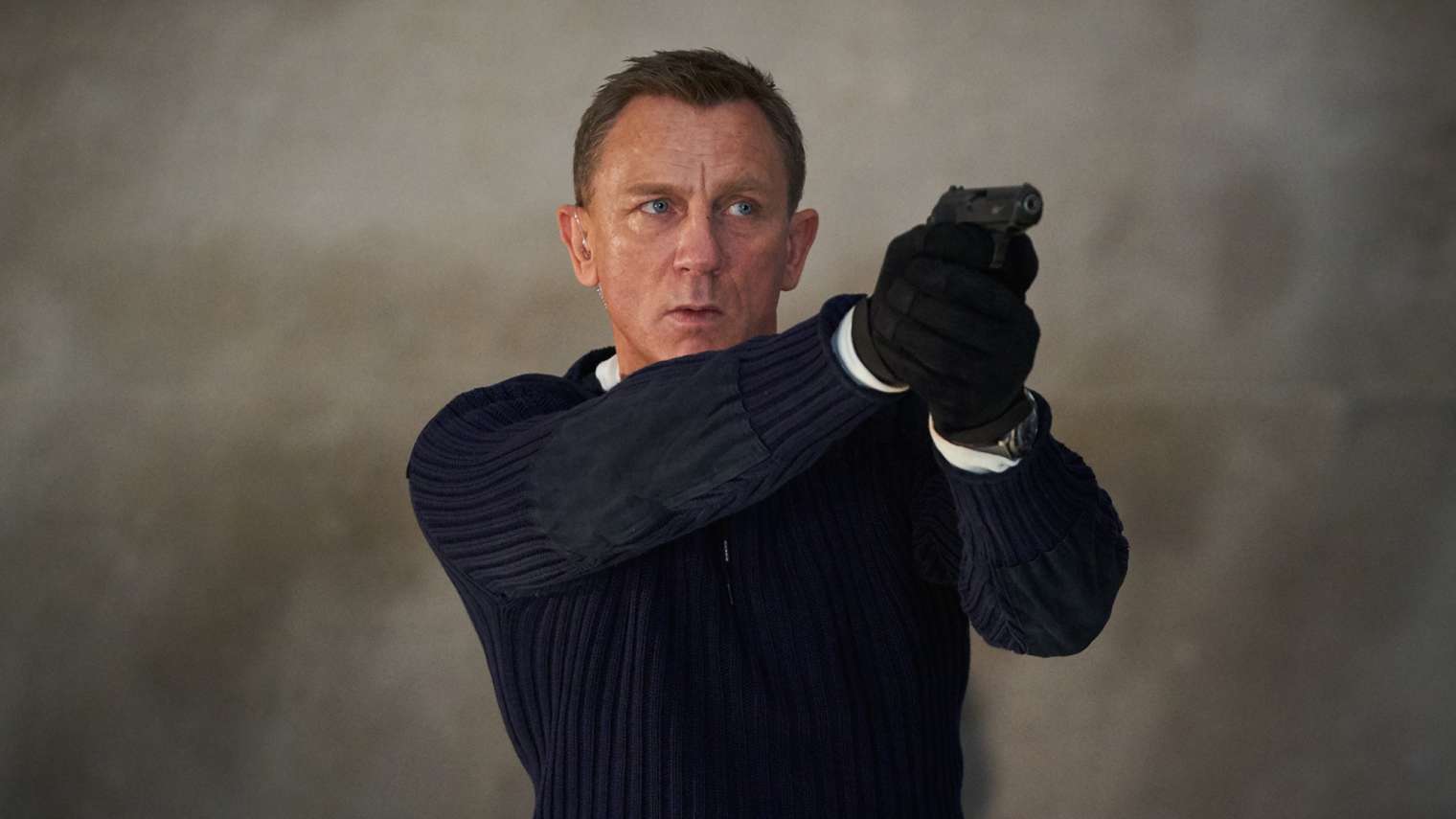 Danske Skuespiller I James Bond