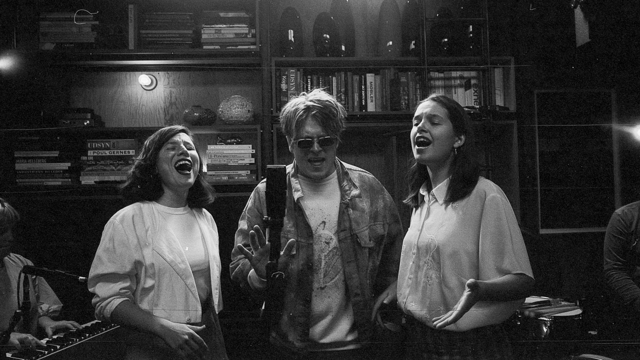 Se Ganger spille sange fra sidste års bedste danske album til gåsehudsfremkaldende livesession