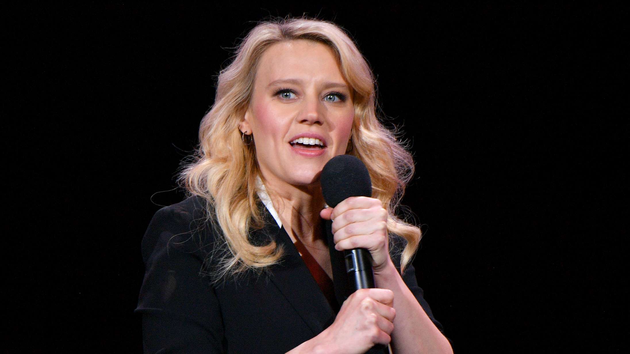Kate McKinnon forlader serie om fupmageren Elizabeth Holmes