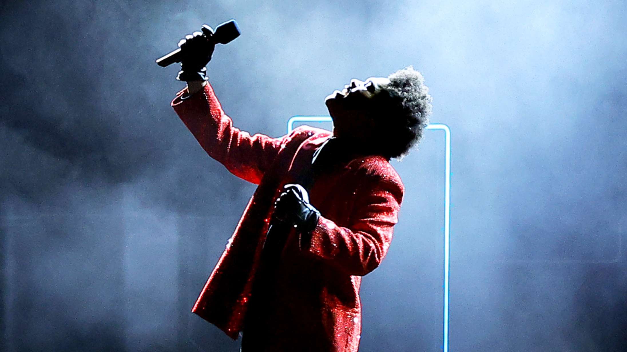 The Weeknds Super Bowl-optræden var en værdig afslutning på en 15 måneder lang performance