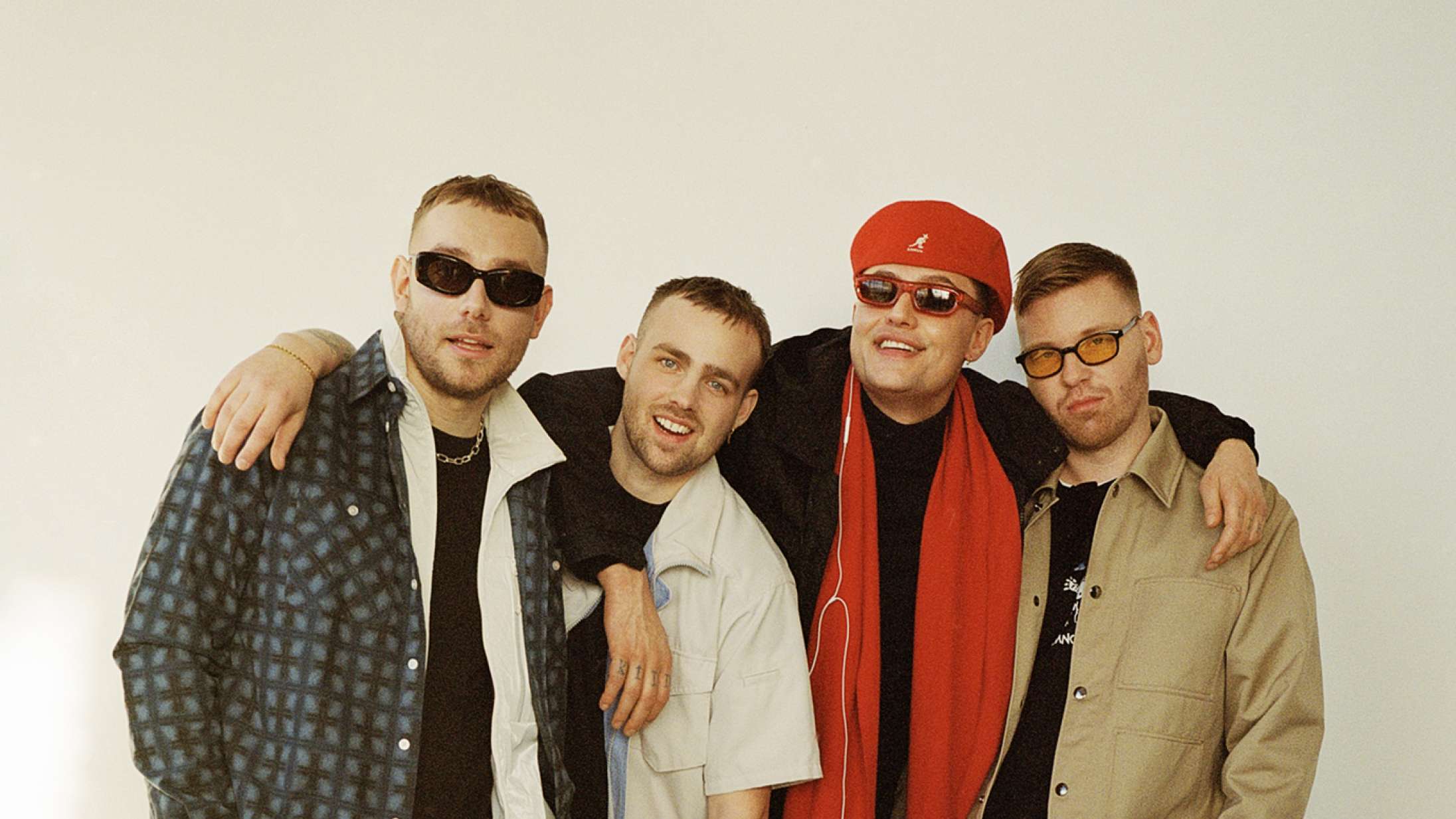 Premiere: Cheff Records er tilbage med ny single – se hele holdet i musikvideoen