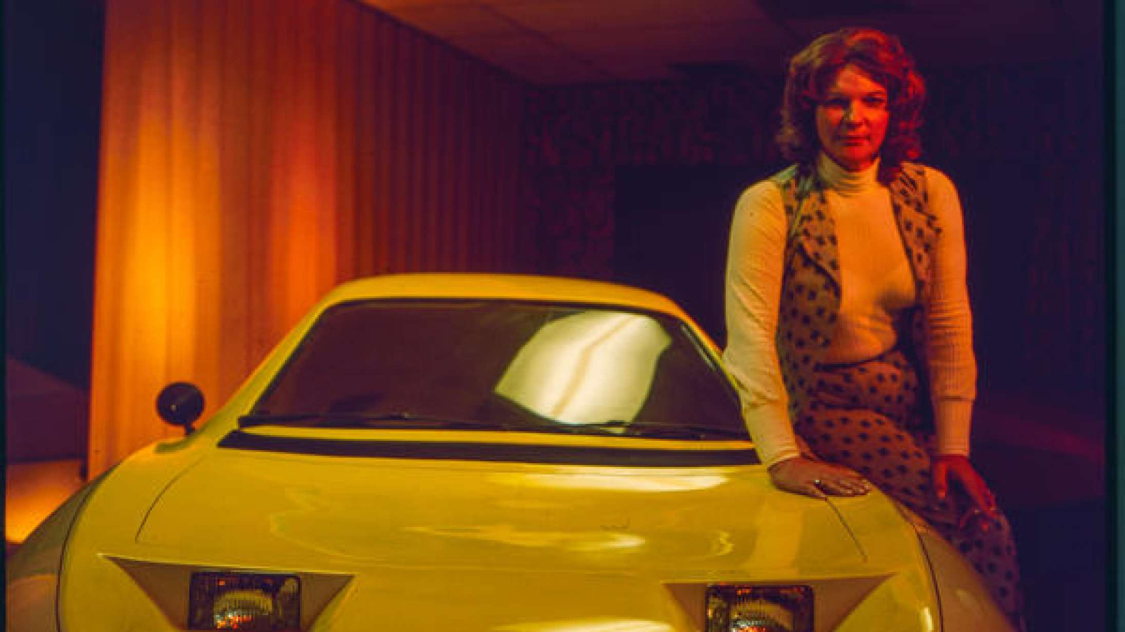 ‘The Lady and the Dale’: Ny truecrime-serie overrasker med komplekst portræt af en enestående transkvinde