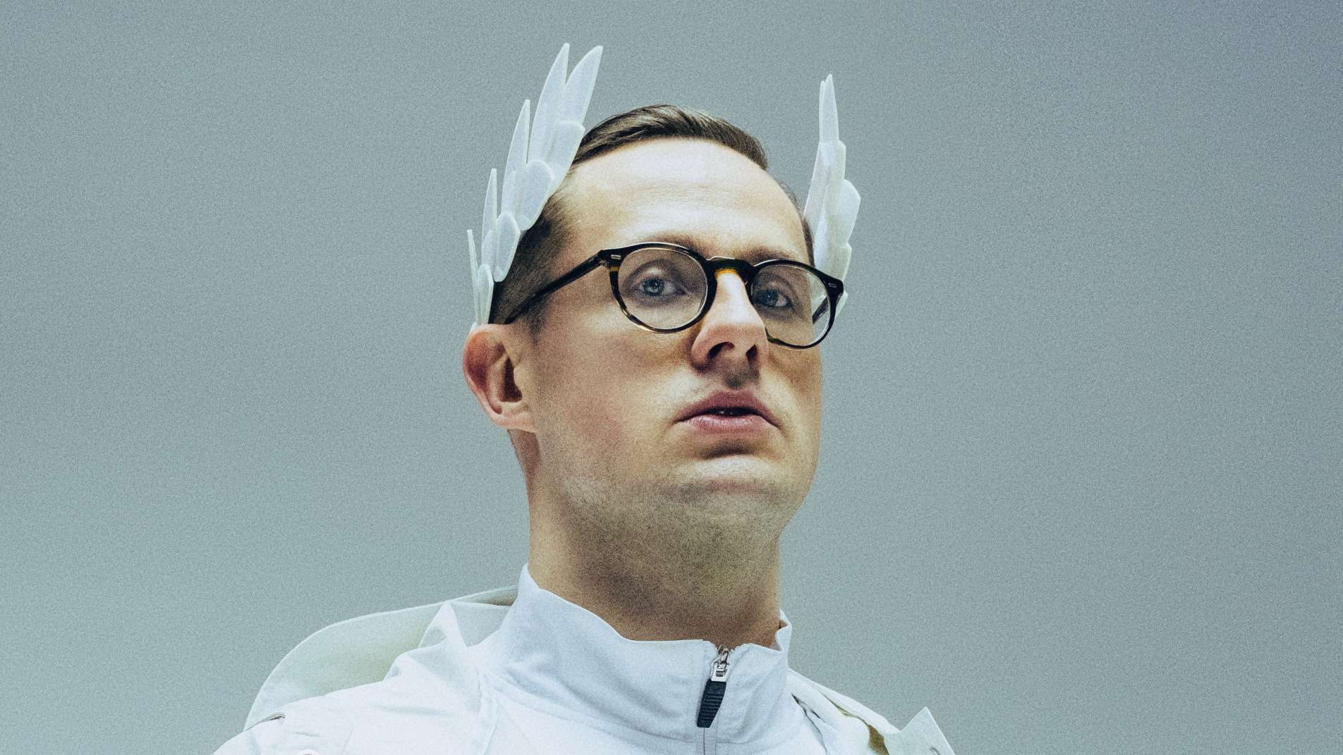 Benjamin Hav er stadig en glimrende rapper men på ‘Tesla’ begynder