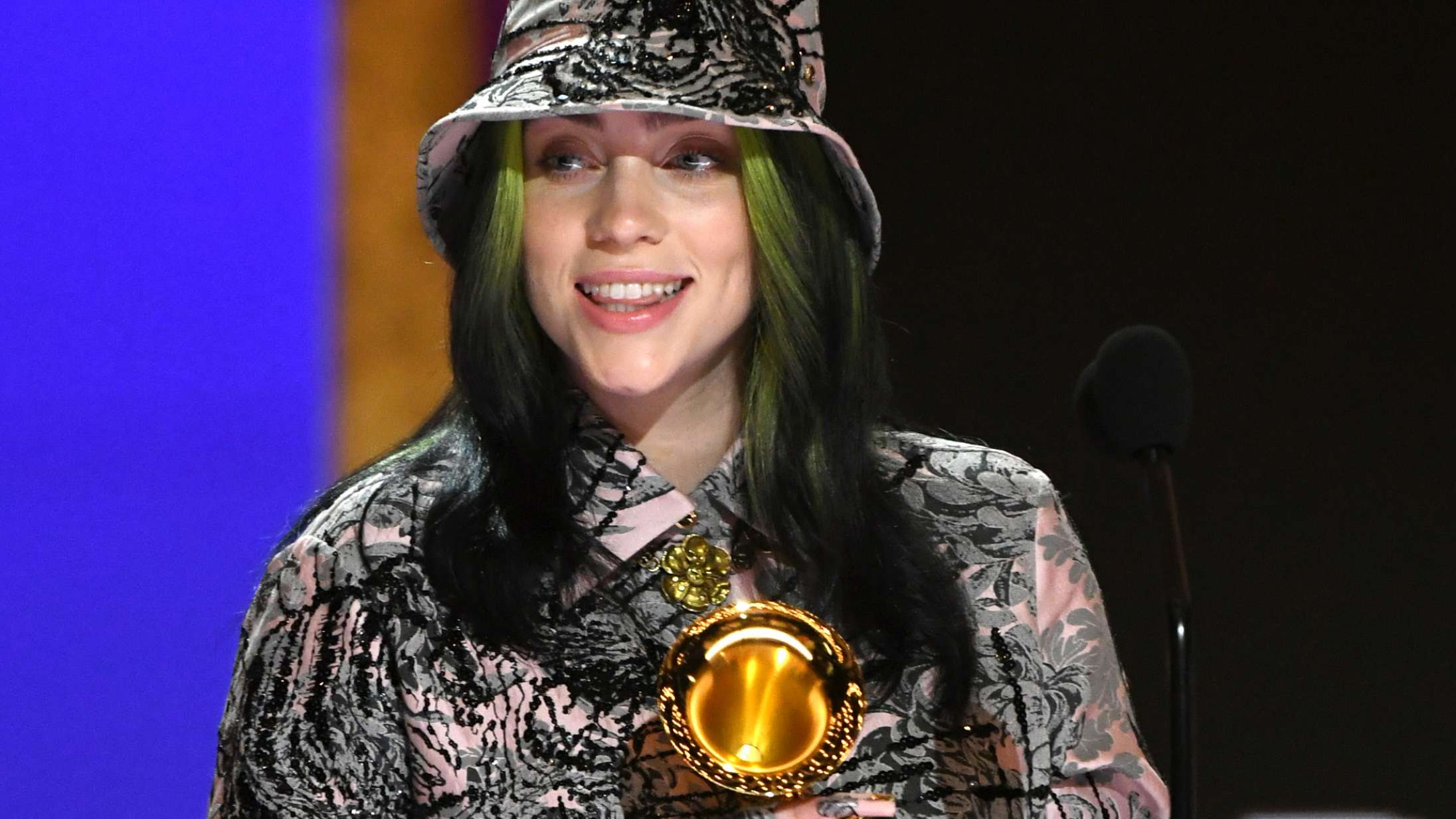 Begejstret Billie Eilish deler udgivelsesdato for sit nye album ‘Happier Than Ever’