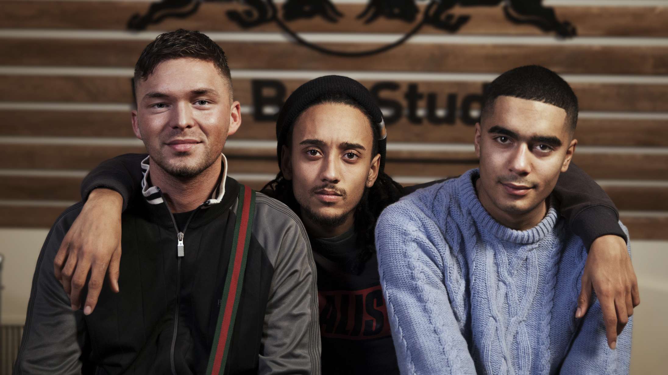 Gilli, Kesi og Benny Jamz udgiver deres tredje sang i år som B.O.C – lyt til ‘No Love’