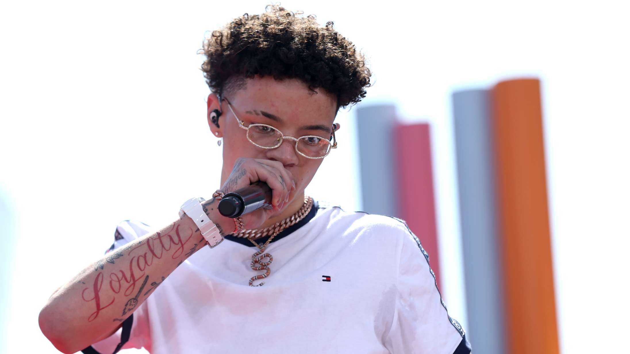 Lil Mosey anklaget for voldtægt – eftersøgt af politiet