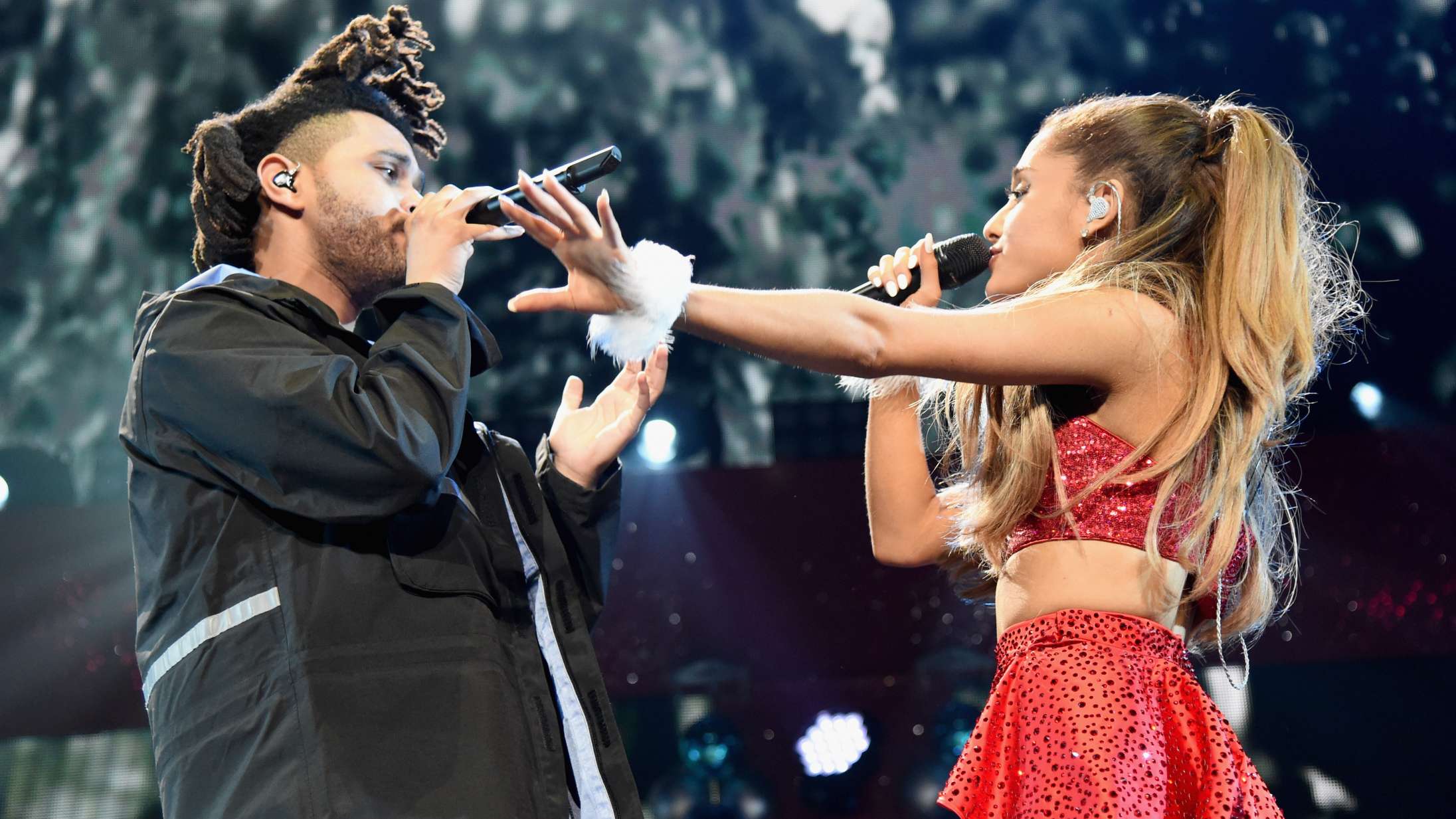 The Weeknd har inviteret Ariana Grande med på nyt remix af storhit