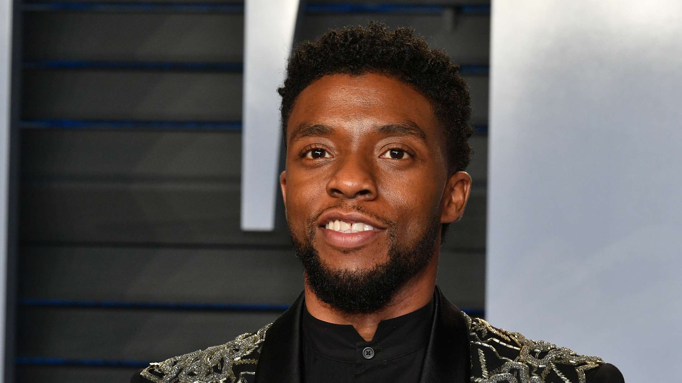 Kritikken hagler ned over Oscar-showets kryptokunst-hyldest til Chadwick Boseman