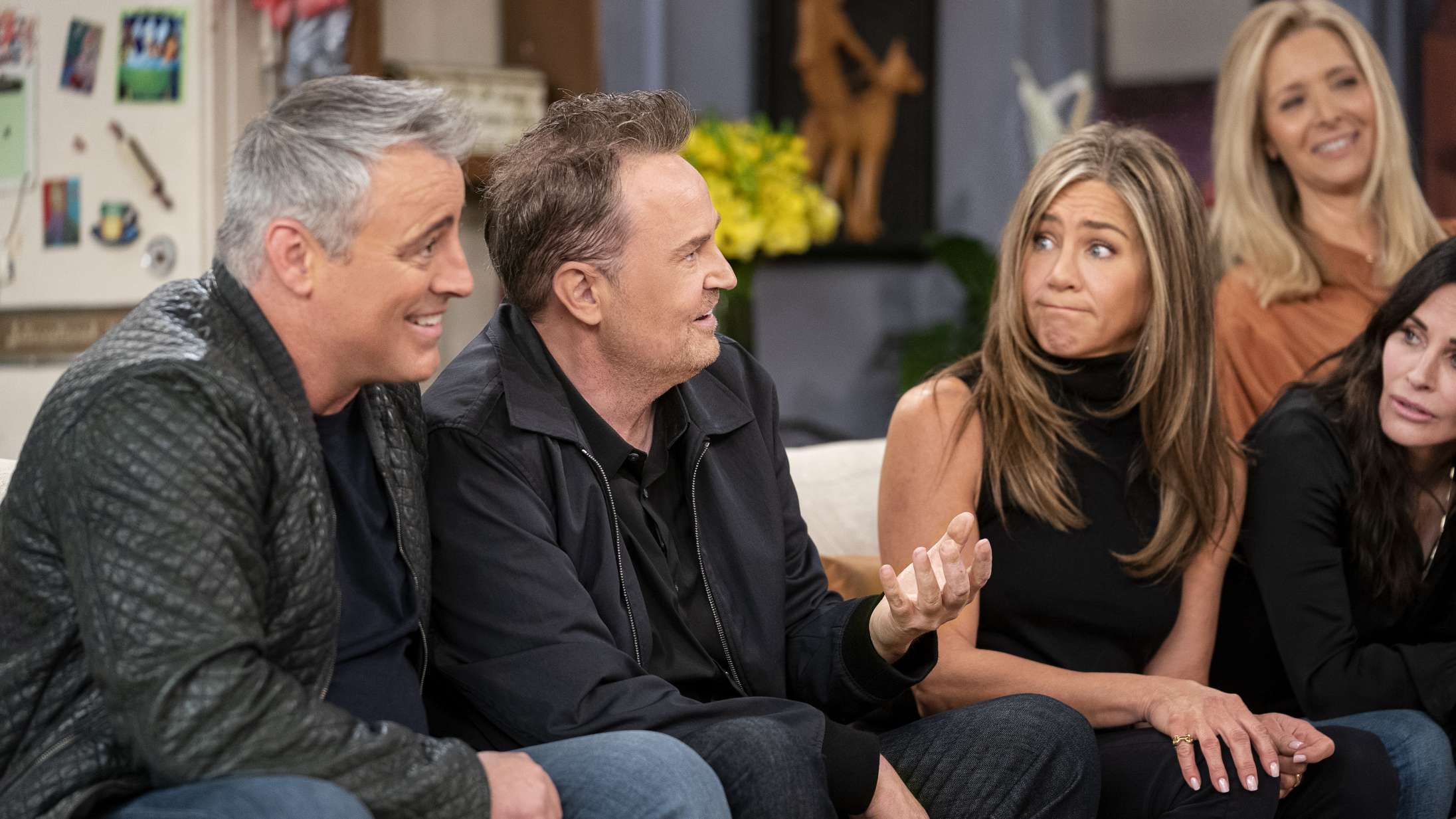 ’Friends: The Reunion’: Årets mest ventede genforening er en rygklappende hyggeklub