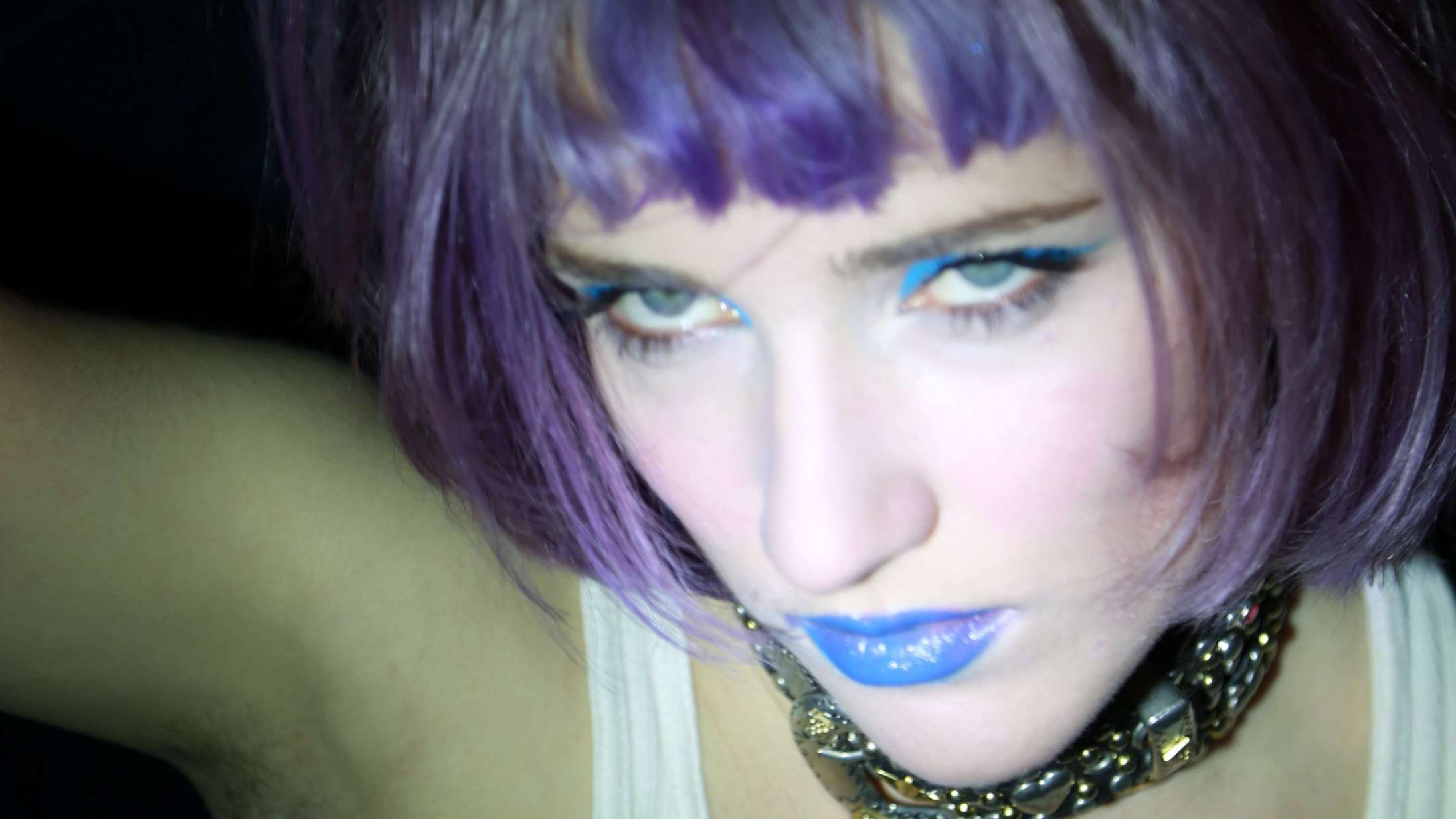 Tidens mest hypede internetgenre er kommet til Danmark – mød de danske hyperpop-kunstnere