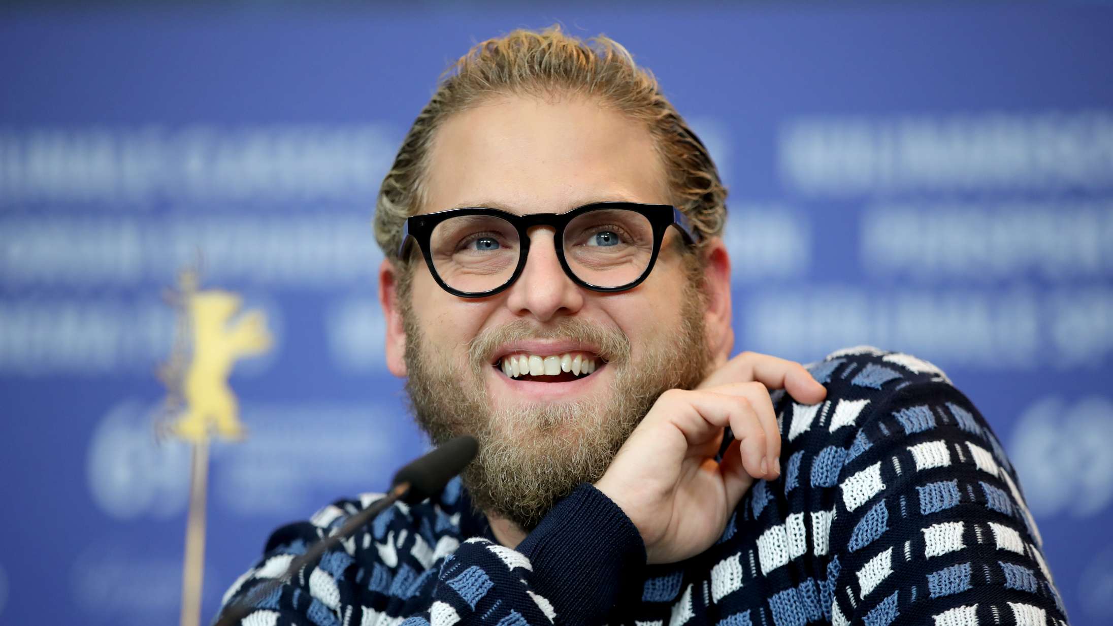 Jonah Hill udstiller den kulørte presses besættelse af kropsidealer og viser vejen til et gladere liv på Instagram