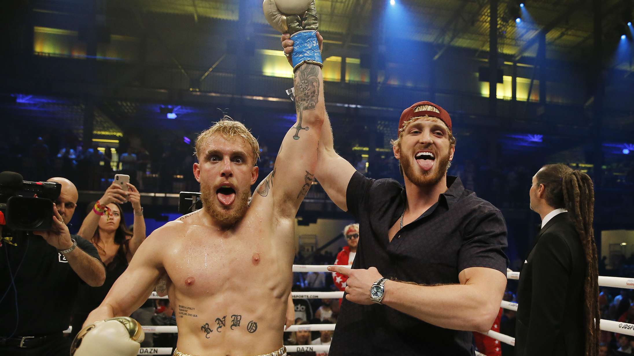 Jake og Logan Paul under kritik efter tonedøve Putin-opslag