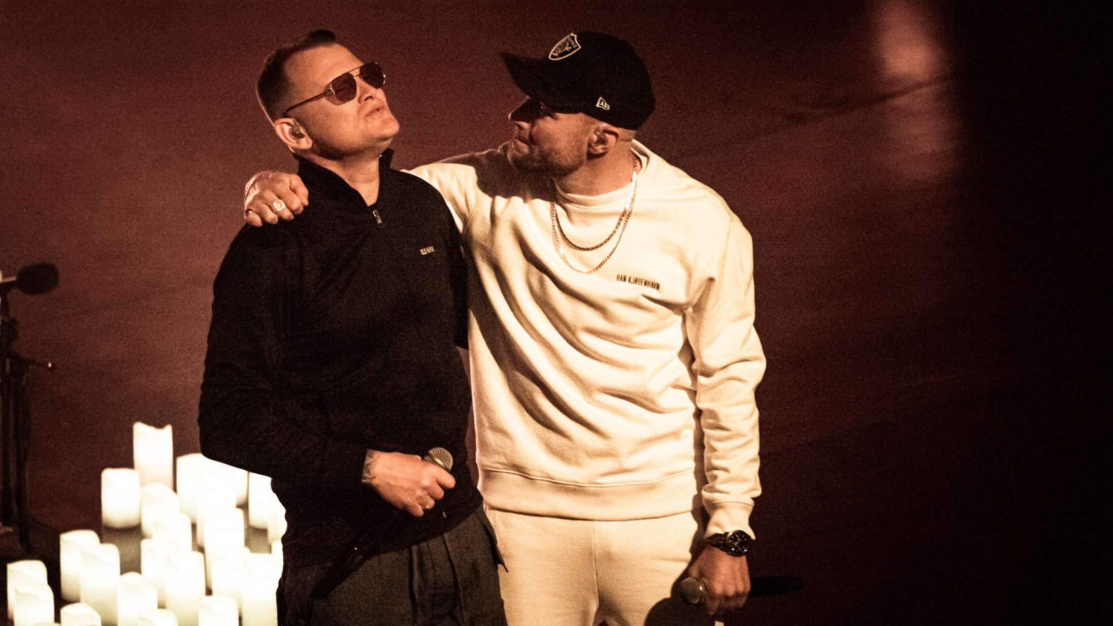 Se Suspekt spille deres numsesex-hyldest ‘Popo’ live for første gang (hvis du tør)