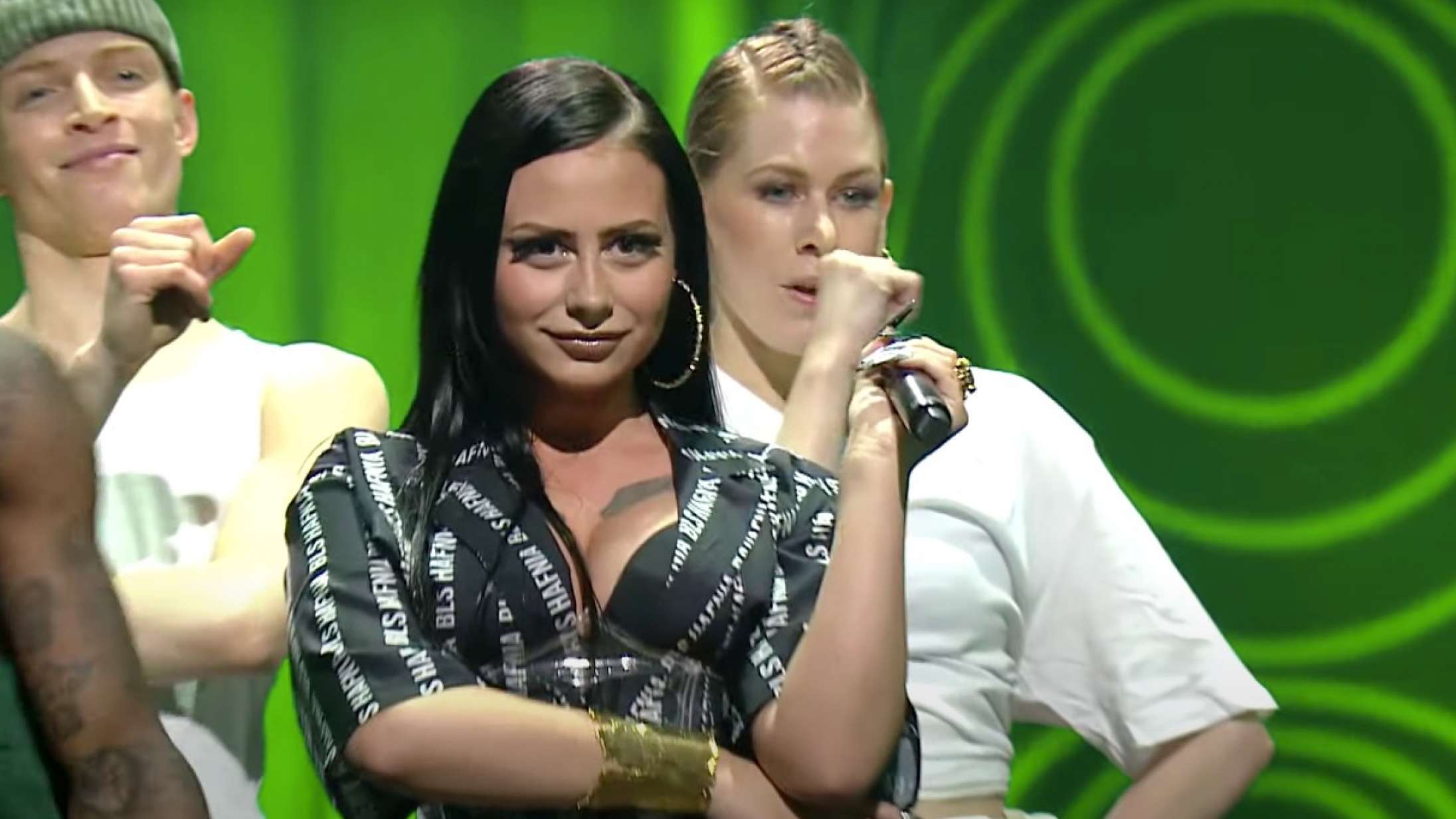 Tessa angriber Thomas Blachman i ny freestyle-video: »Hvis jeg kneppede dig, ville du få hjertestop«