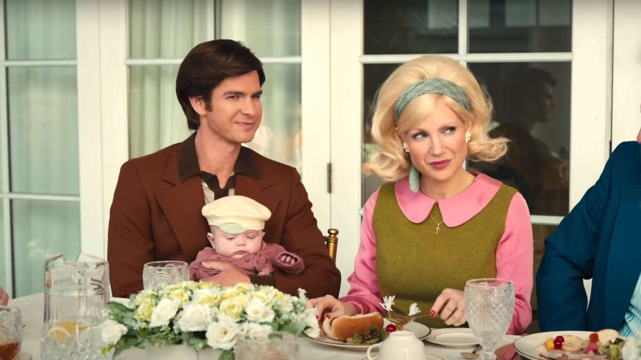 Jessica Chastain og Andrew Garfield er næsten ikke til at kende i ‘The Big Sick’-instruktørs nye film – se traileren