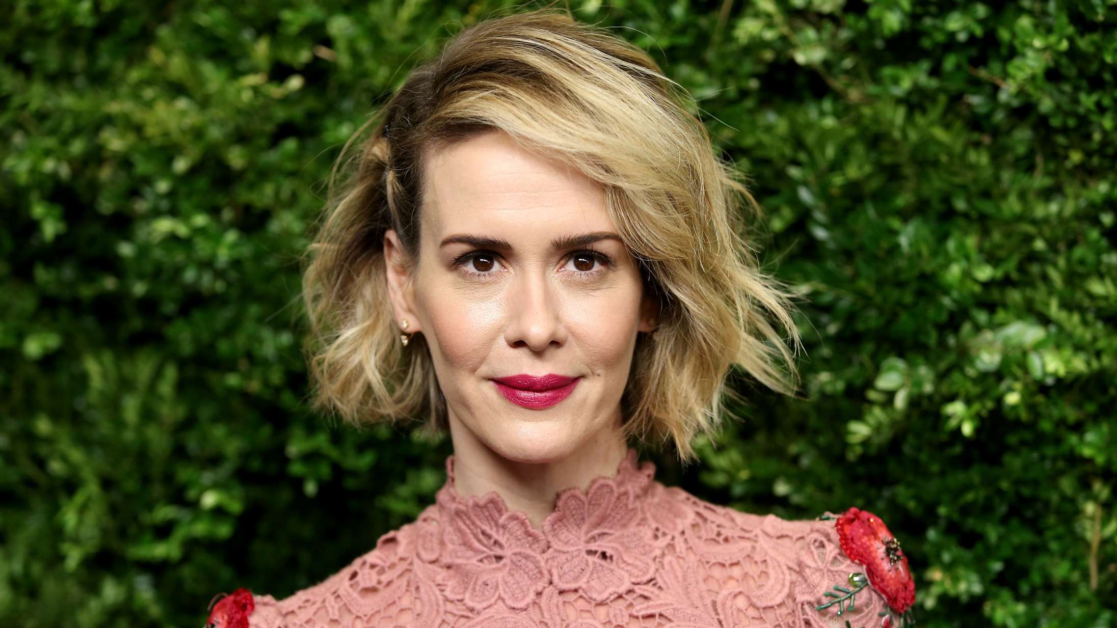 Sarah Paulson fortryder fatsuit i kommende Monica Lewinsky-serie