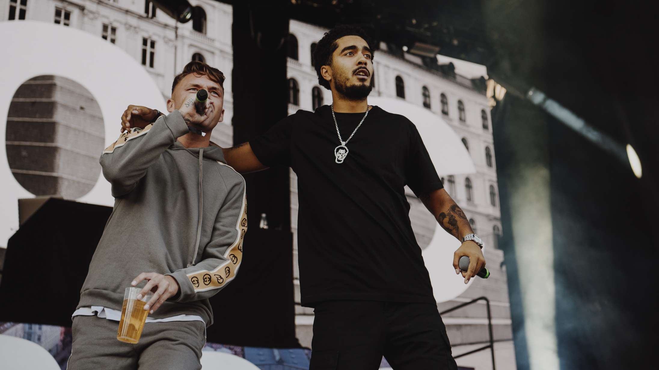 Alt gik galt, da Kesi, Benny Jamz og en meget fuld Gilli spillede på ny festival i København