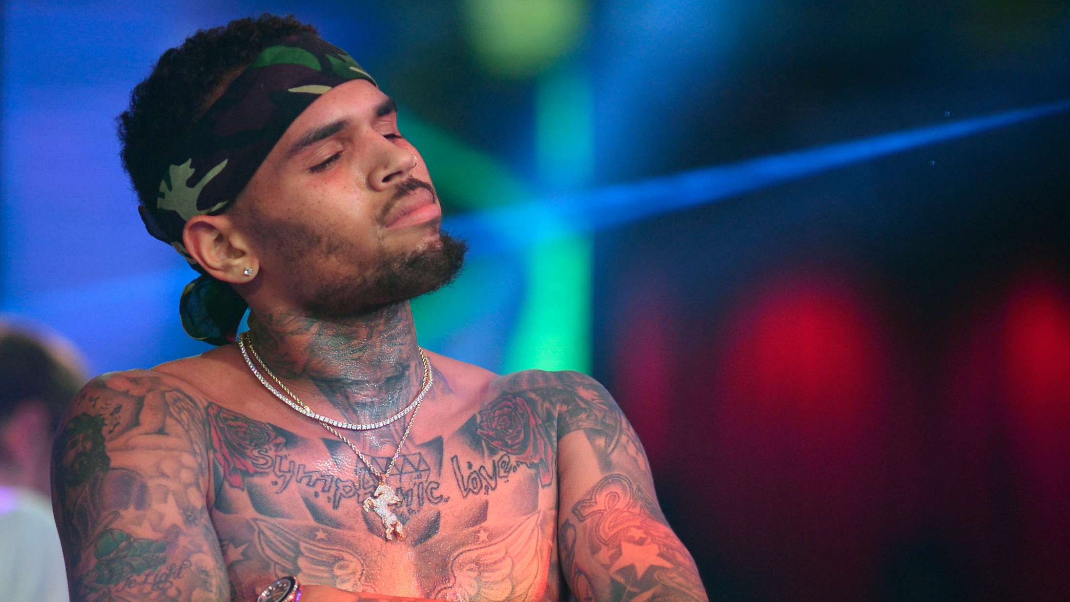 Chris Brown sagsøgt for »brutalt« overfald af koncertgængere