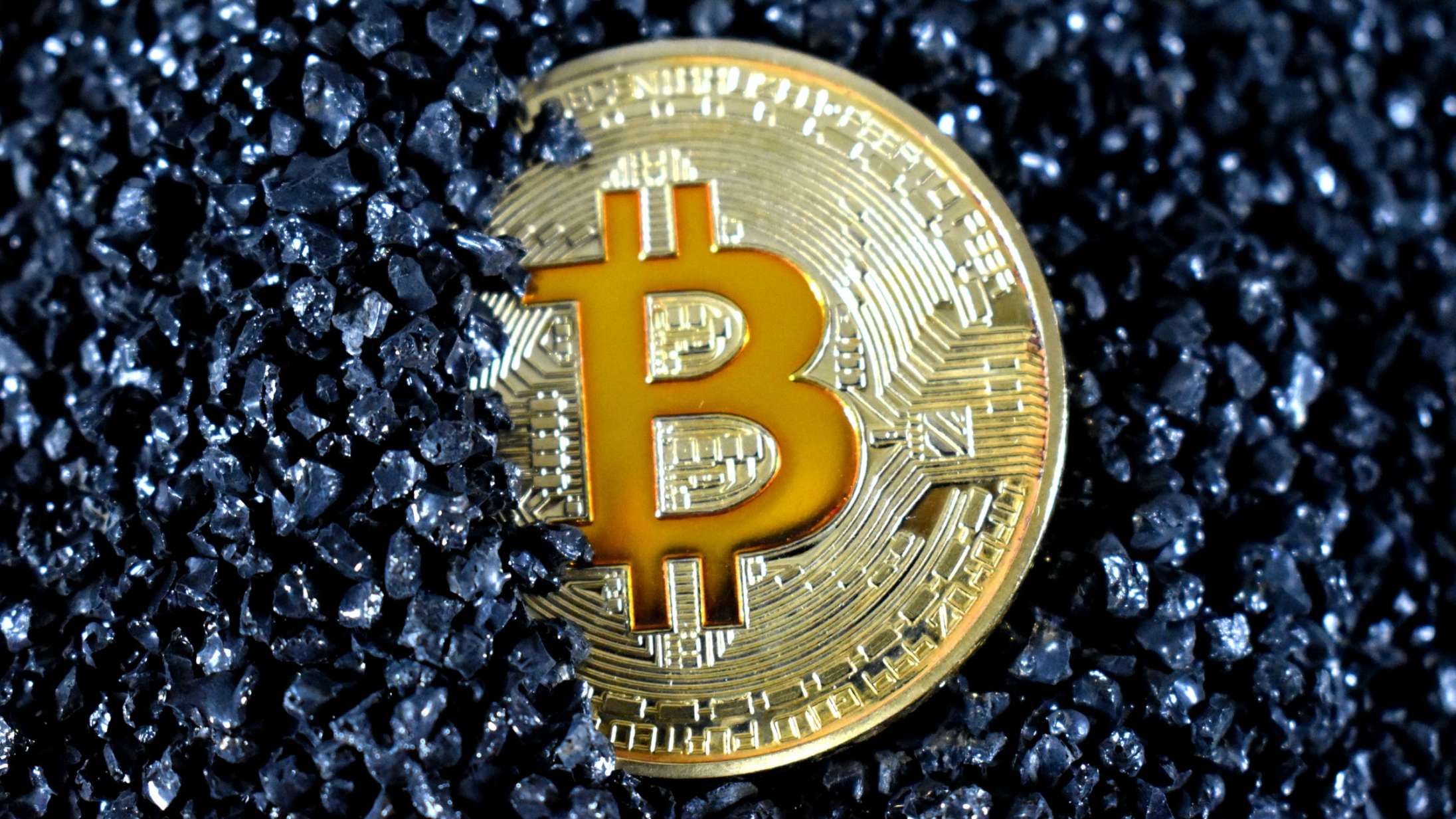 Bitcoin er nu officiel valuta i El Salvador, men ikke alt går som planlagt