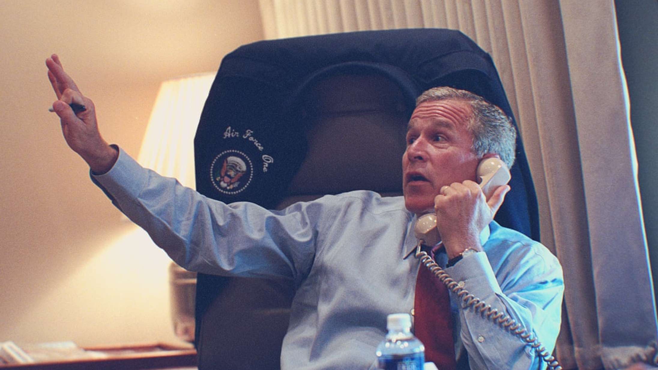 Rasende seværdig 9/11-dokumentar gør dig til passager side om side med Bush på Air Force One