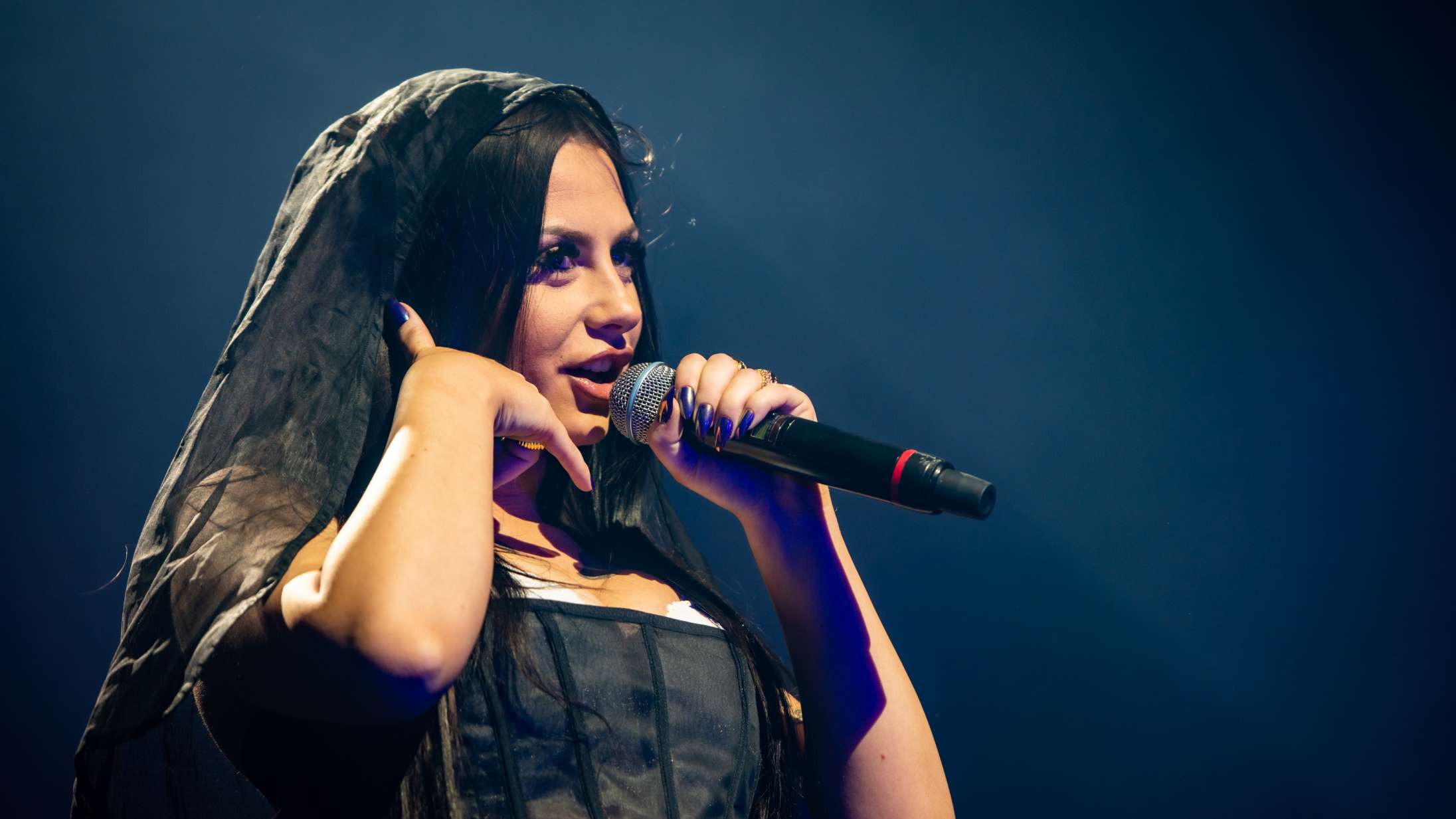 Tessa udnævner sig selv til sexolog på første single i 2022 – lyt til ‘Engangspik’