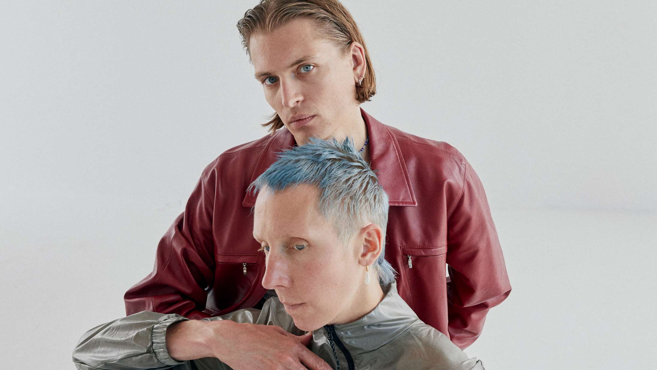 Gents annoncerer album og turné – hør frisk cyber croon på singlen ‘Gimme’