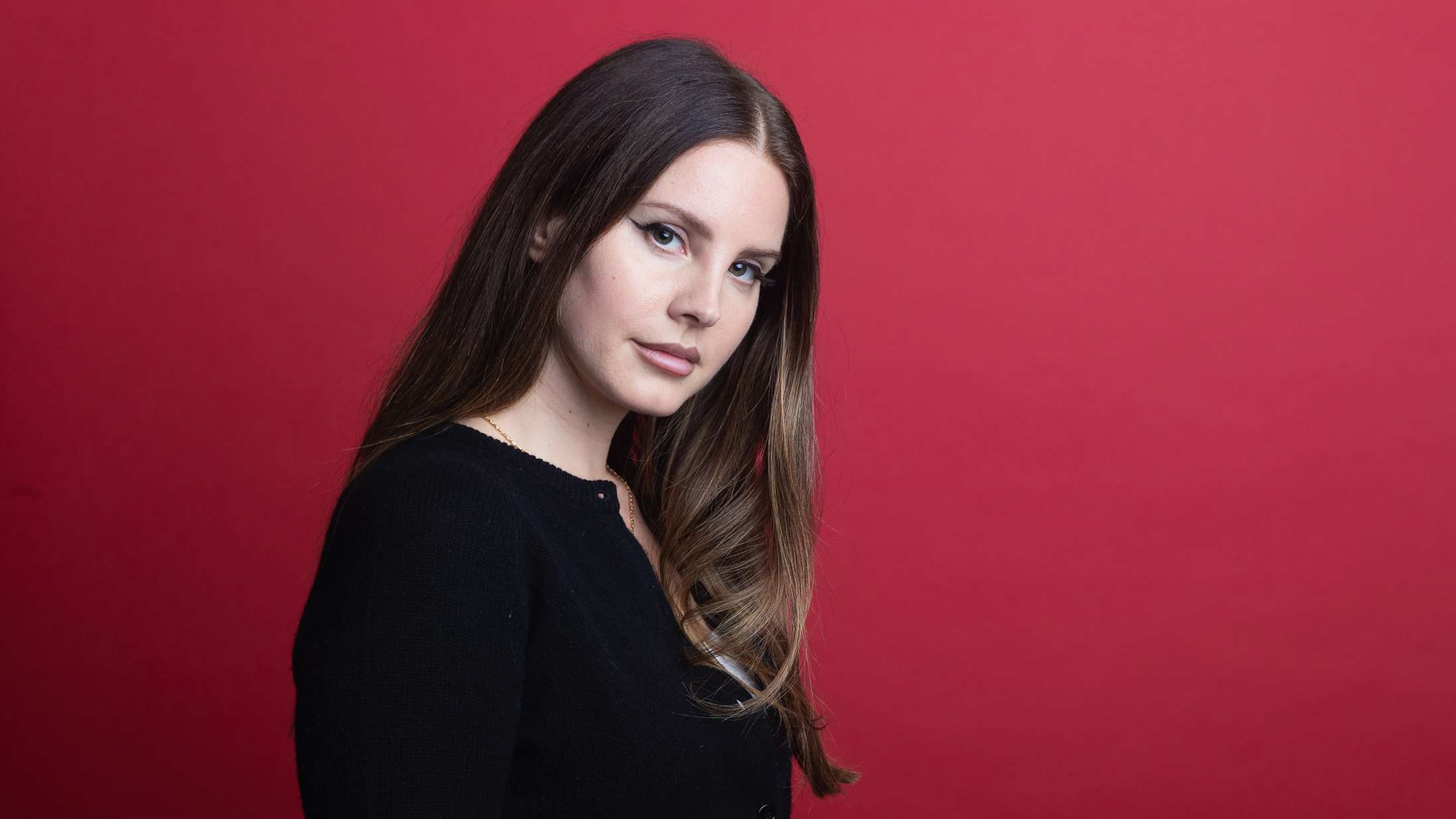 ‘Blue Banisters’: Det er på tide at redefinere, hvad der er ‘klassisk Lana Del Rey’