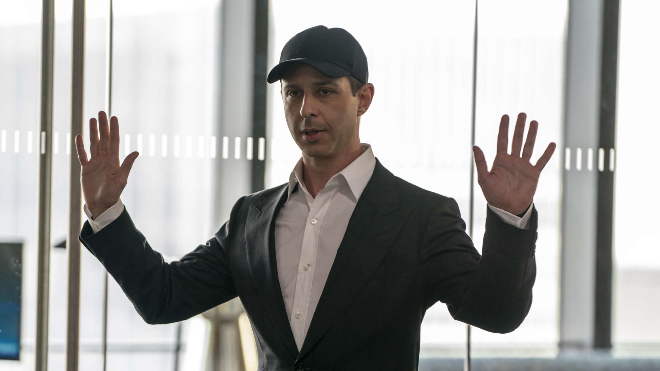 Jeremy Strong vil ikke række ud til Jesse Eisenberg før ‘The Social Network’-toer