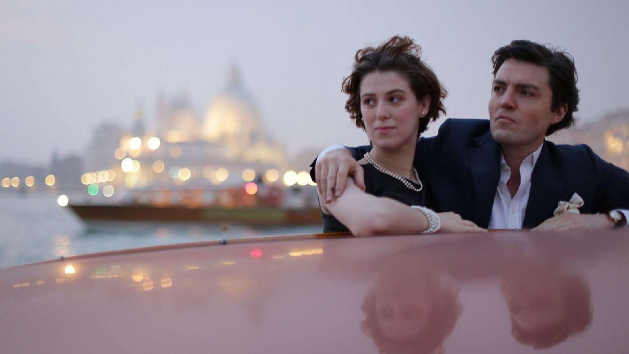 ’The Souvenir’: Exceptionelt kærlighedsdrama overrumpler hele følelsesregistret