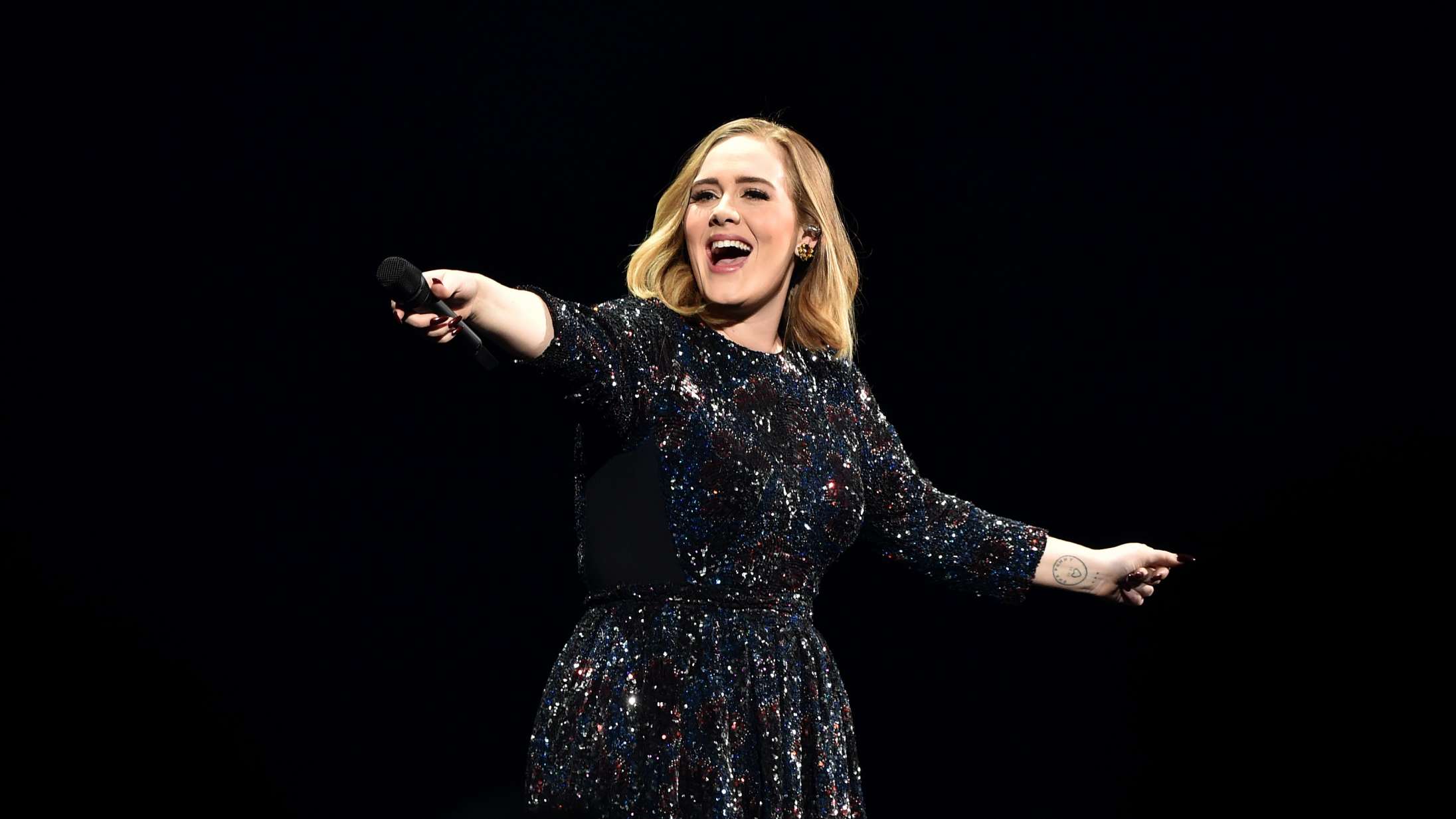 Adele sikrer pensionen med tre måneder lang koncertrække i Las Vegas