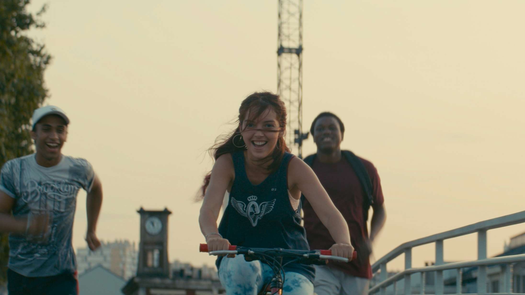 ’Gagarine’: Fransk Cannes-film er en blomst på en kirkegård for nedrevet boligbyggeri