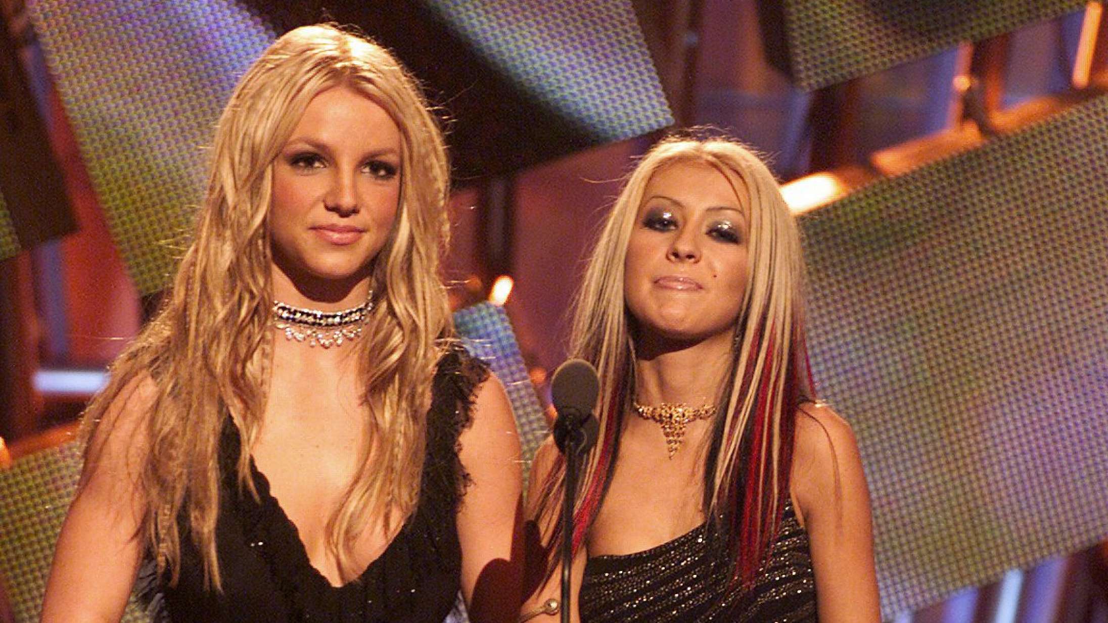 Britney Spears kritiserer Christina Aguilera for at være tavs omkring værgemål