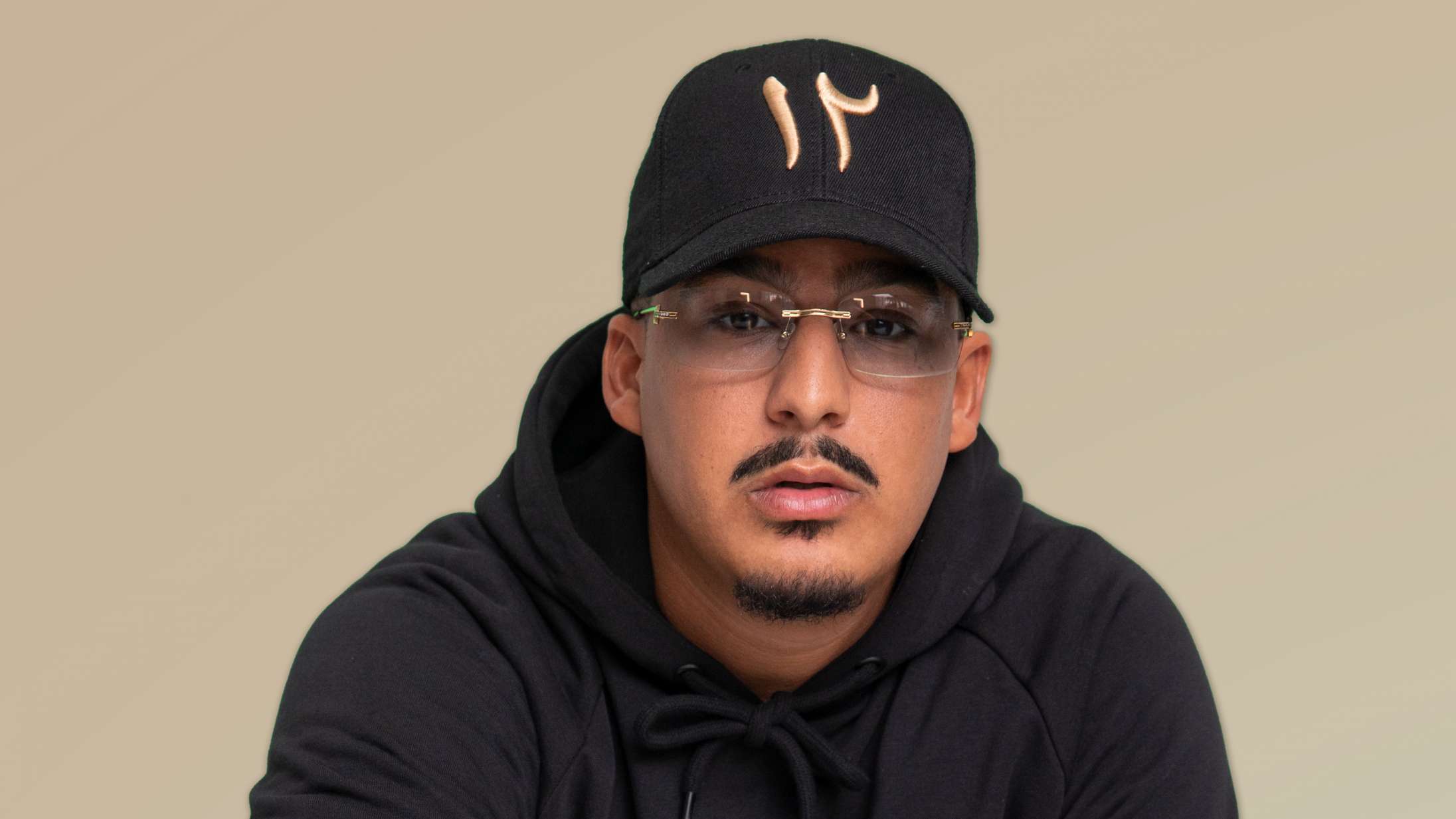 Fouli har efterladt en ledig plads på sit nye album, så du kan få et vers på det: »Alle skal have en chance«