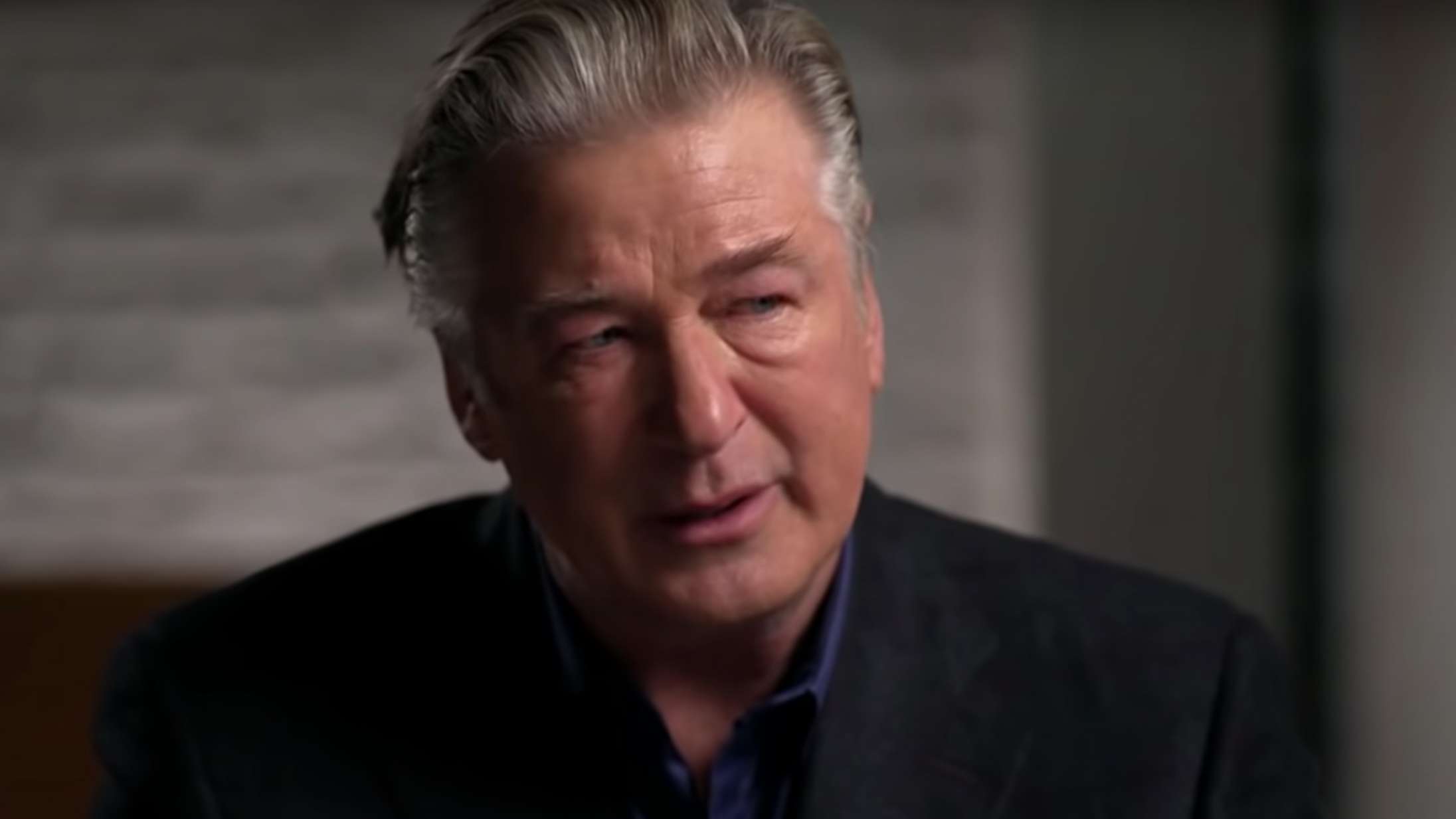 Alec Baldwin forklarer, præcis hvad der skete ved pistoldrab på ‘Rust’-set