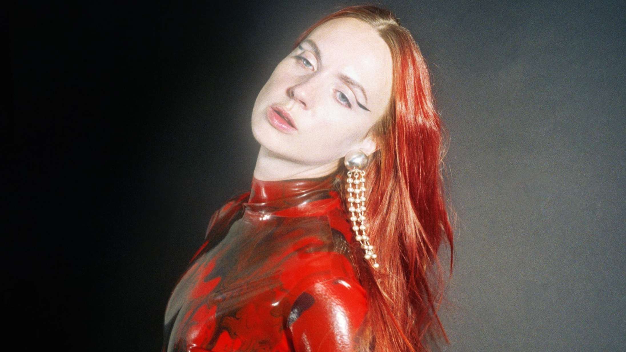 Mø giver en af få festivalkoncerter i 2022 på Jelling