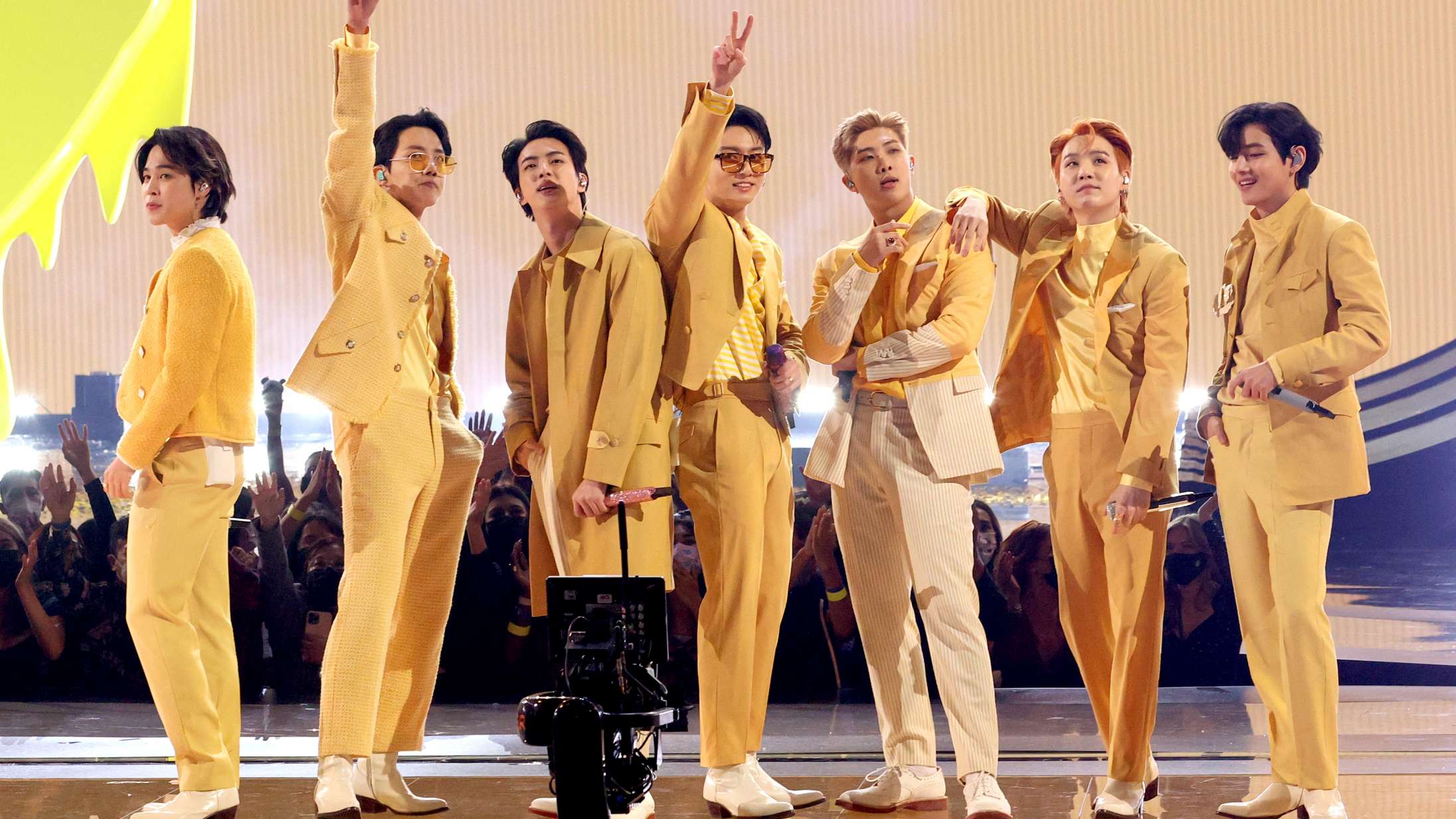 BTS-video fik stor restaurantkæde til at skifte navn på Twitter