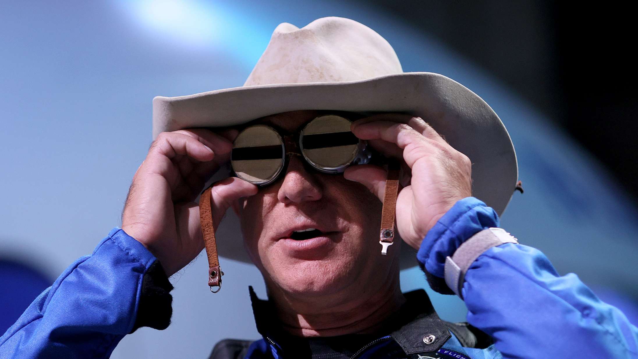 Amazon tæppebombes med sarkastiske kommentarer på Instagram efter fiasko-konkurrence