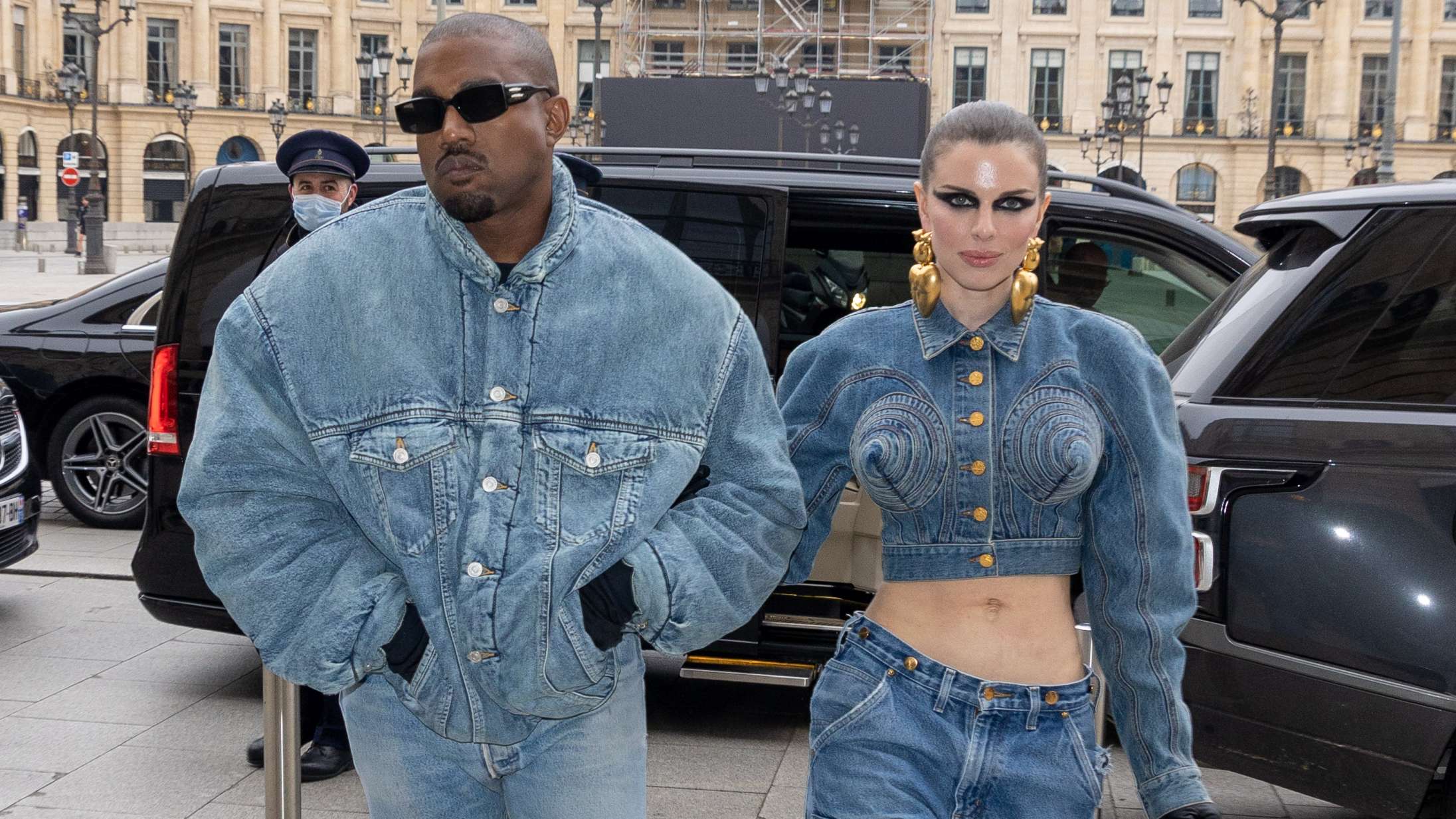 Julia Fox fastslår, at hun ikke dater Kanye West for rigdom og berømmelse: »Jeg har datet milliardærer før«