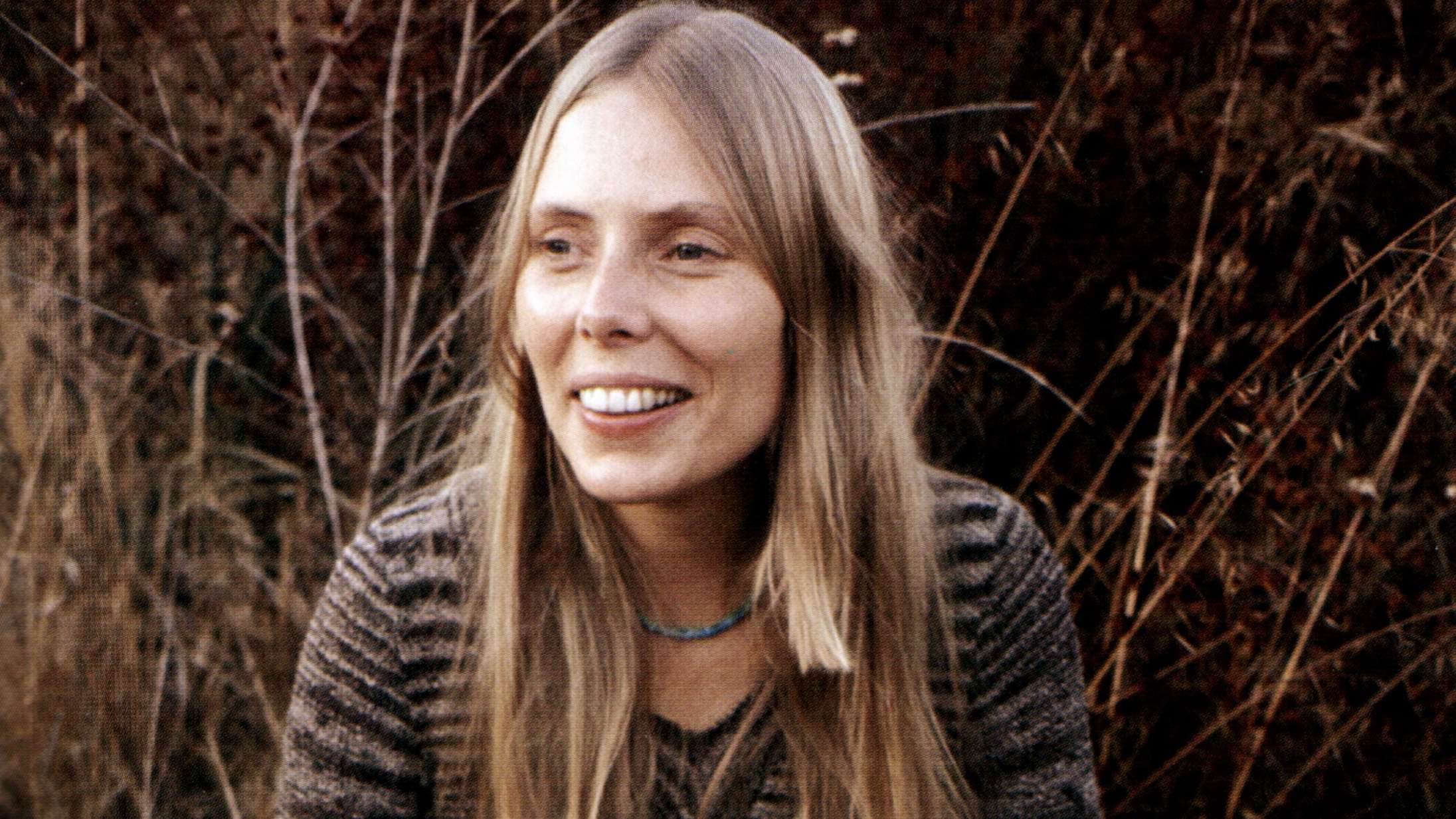 Joni Mitchell trækker sin musik fra Spotify i protest