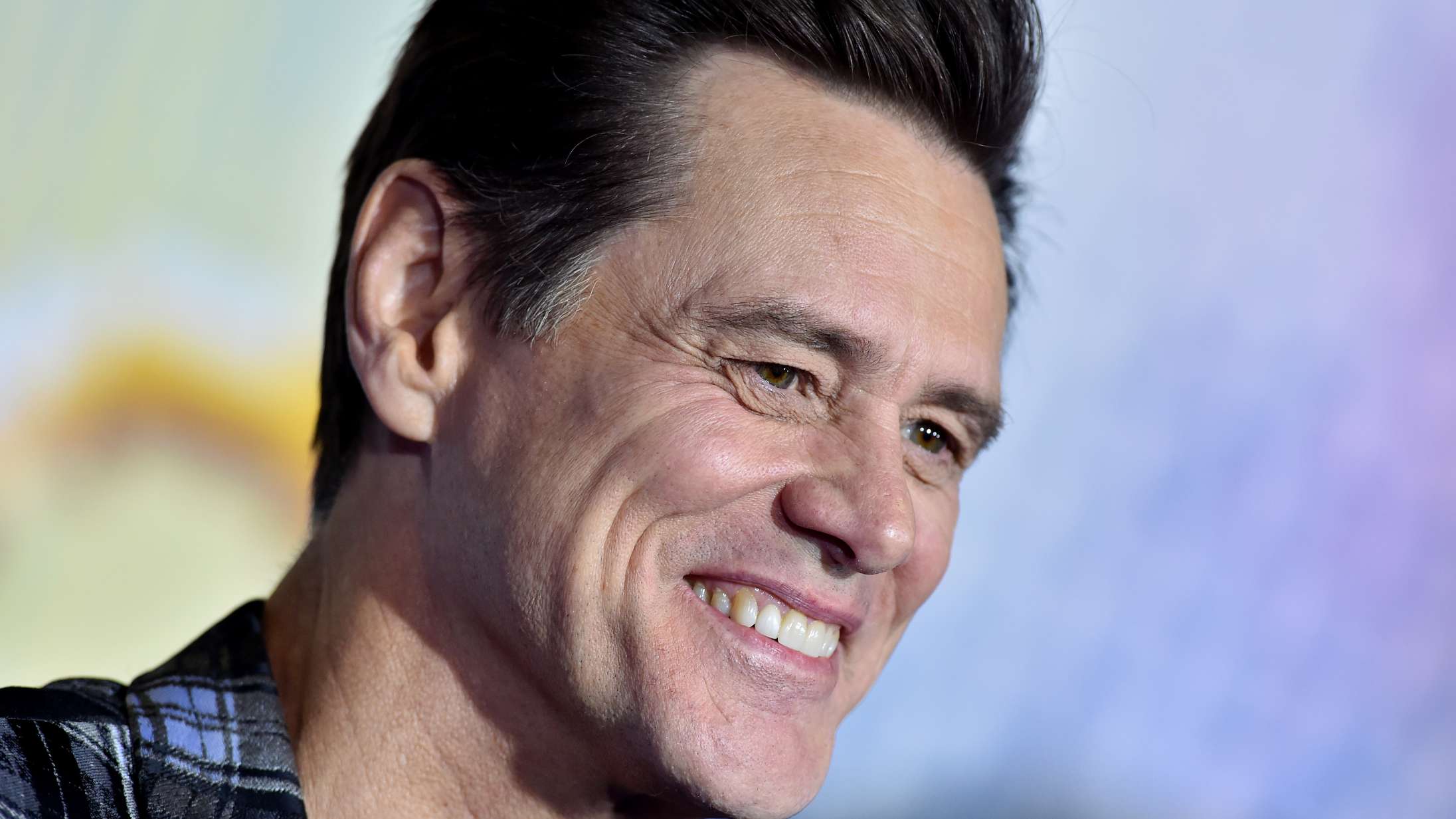 Jim Carreys ansigt ved prisuddeling starter konspirationsteorier: »Det der, er ikke Jim Carrey«