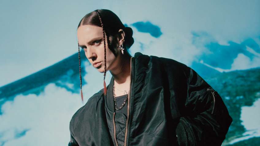 Mø annoncerer NorthSide-koncert – og udgiver sangen ‘Fake Chanel’ fra ...