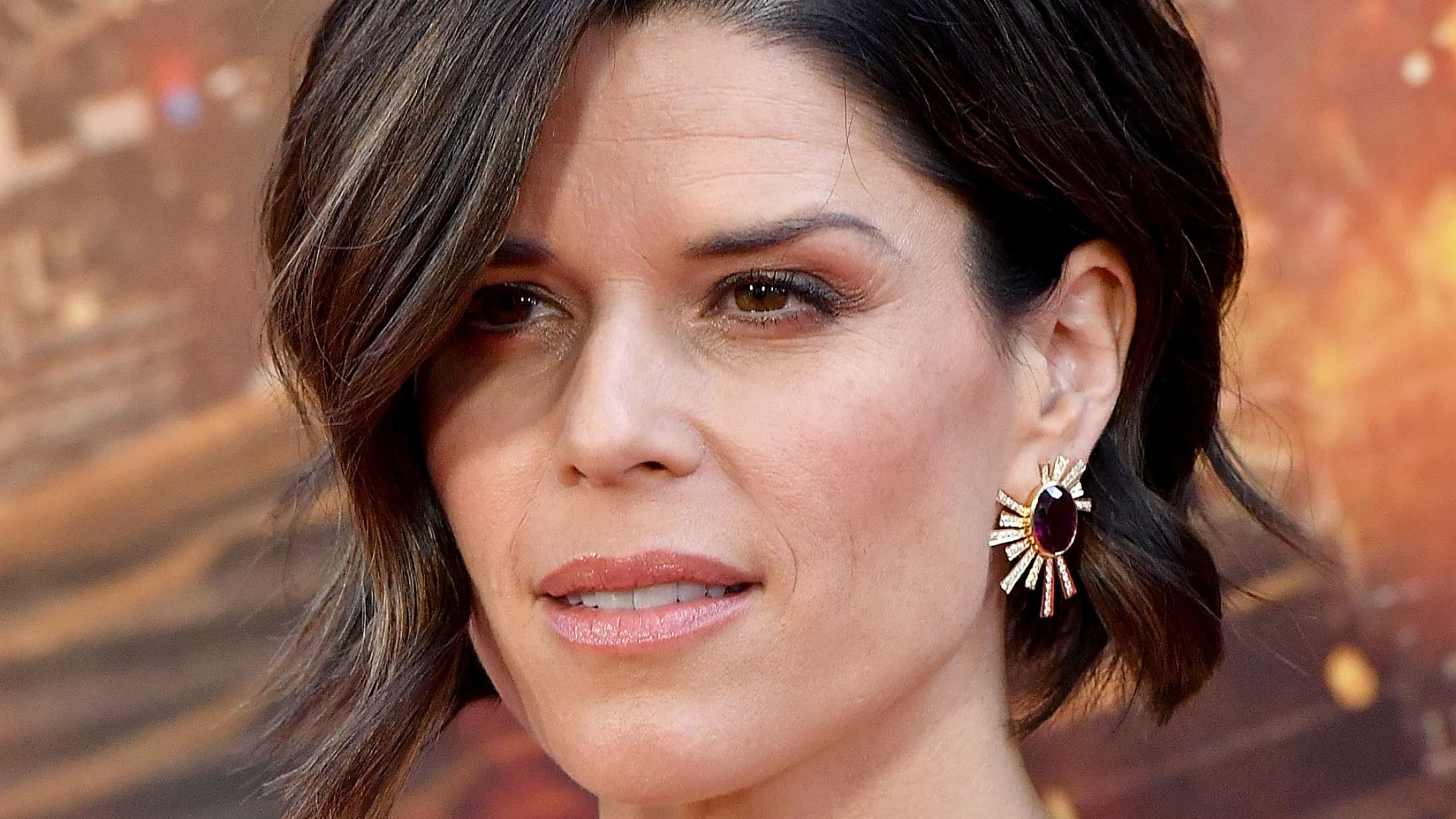 Neve Campbell reagerer på at blive namedroppet af The Weeknd – men er ikke helt sikker på, hvem han er