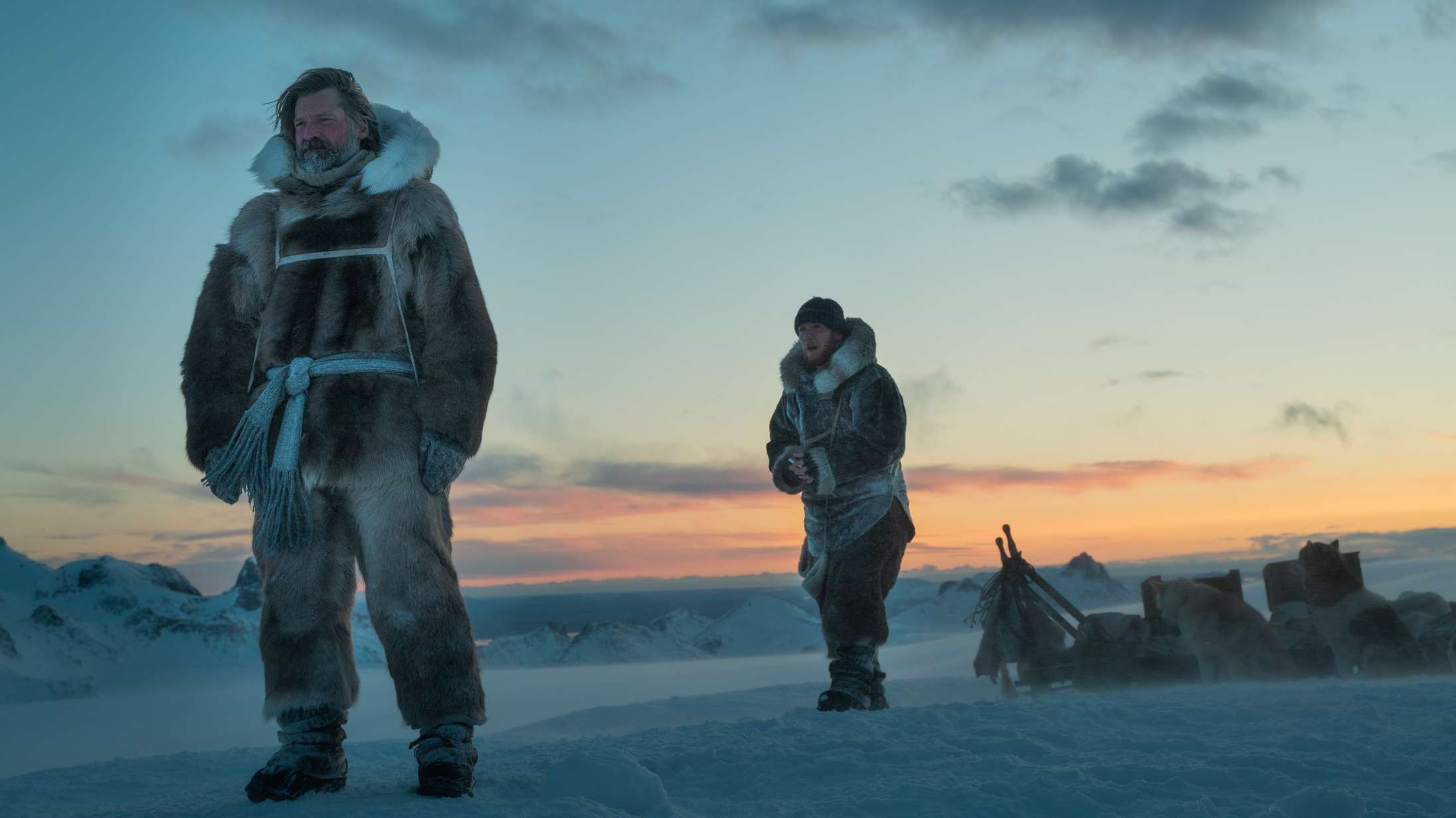 Nikolaj Coster-Waldau går fuld ‘The Revenant’ i Grønland i den isnende trailer til ny Netflix-thriller