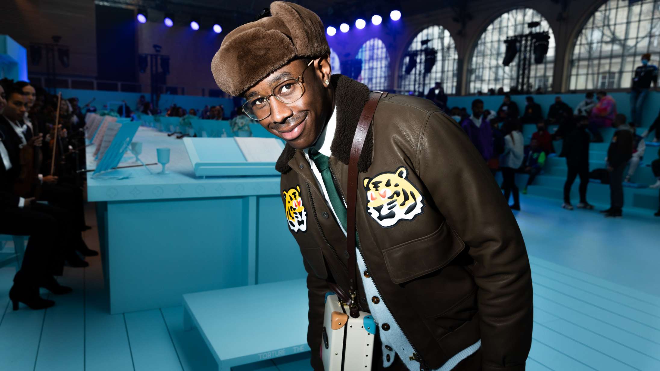 Hvad laver Tyler, the Creator på en cykel til et Louis Vuitton-modeshow?