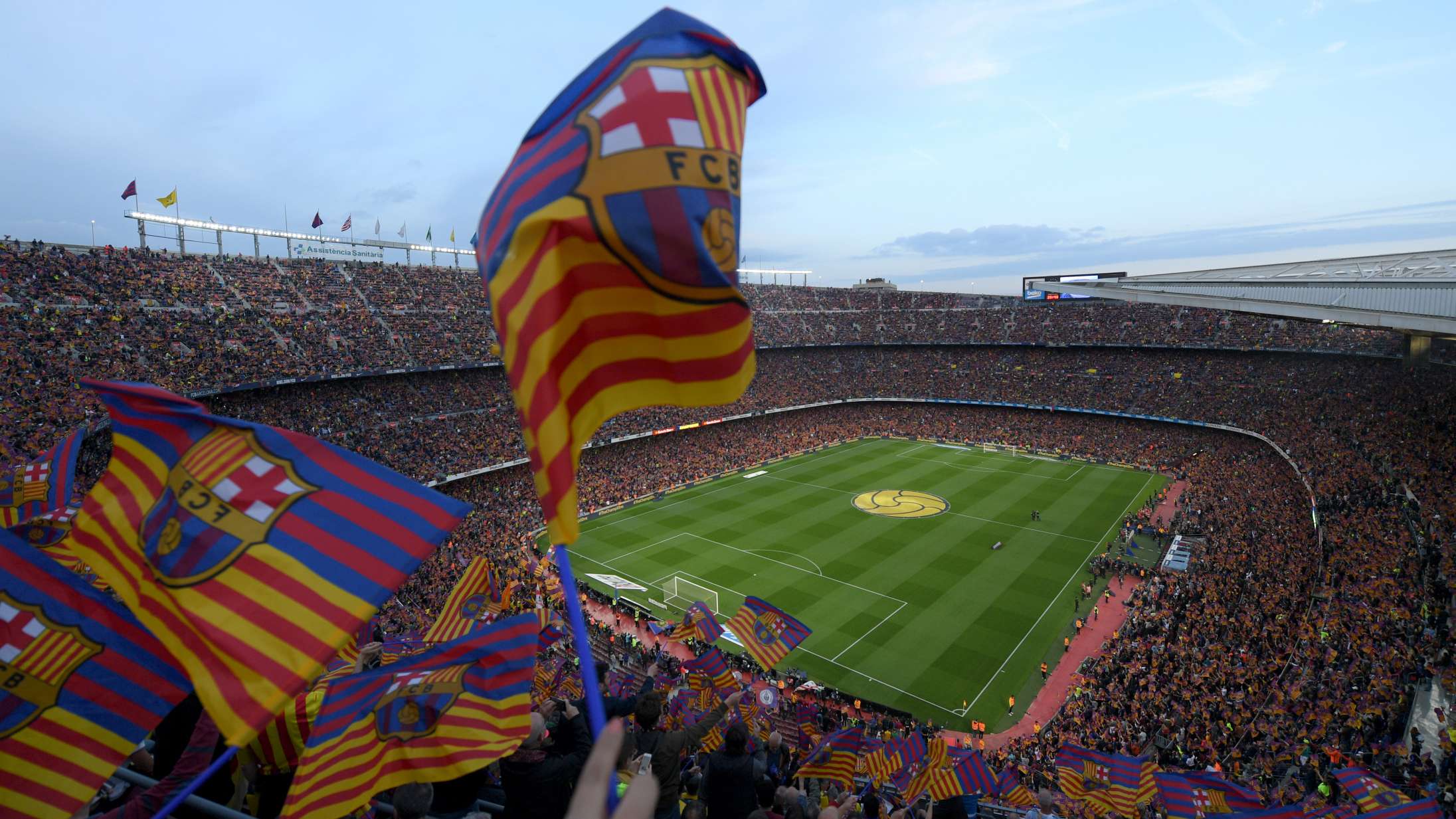 Skal FC Barcelonas stadion for fremtiden hedde Spotify Camp Nou?