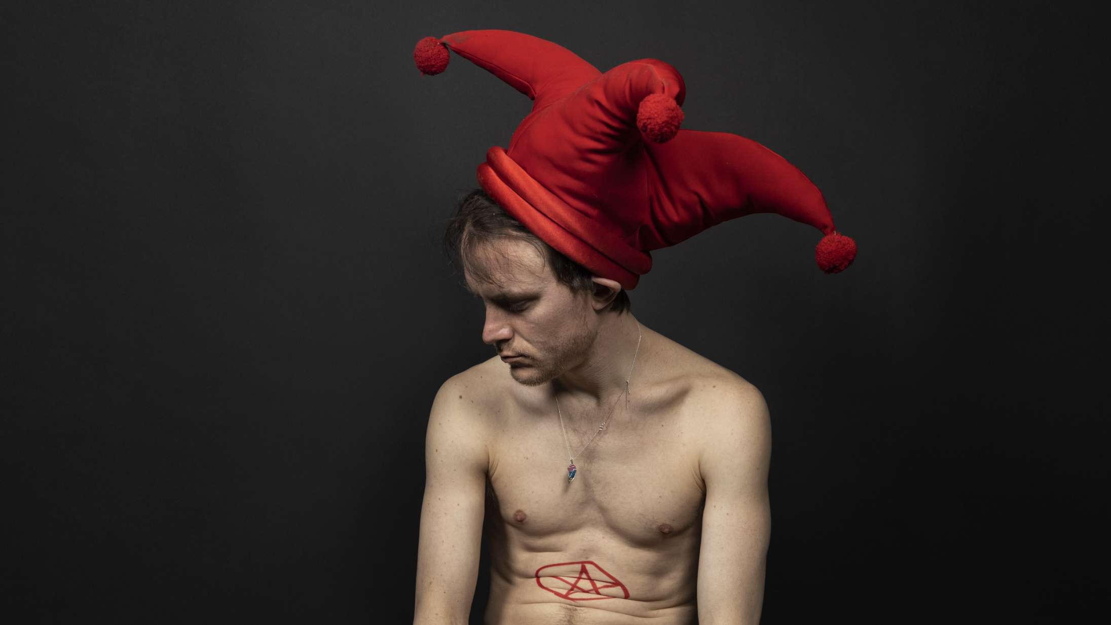 »Eksistentiel pikrock« har aldrig lydt bedre end på Bisses ‘Homunculus’