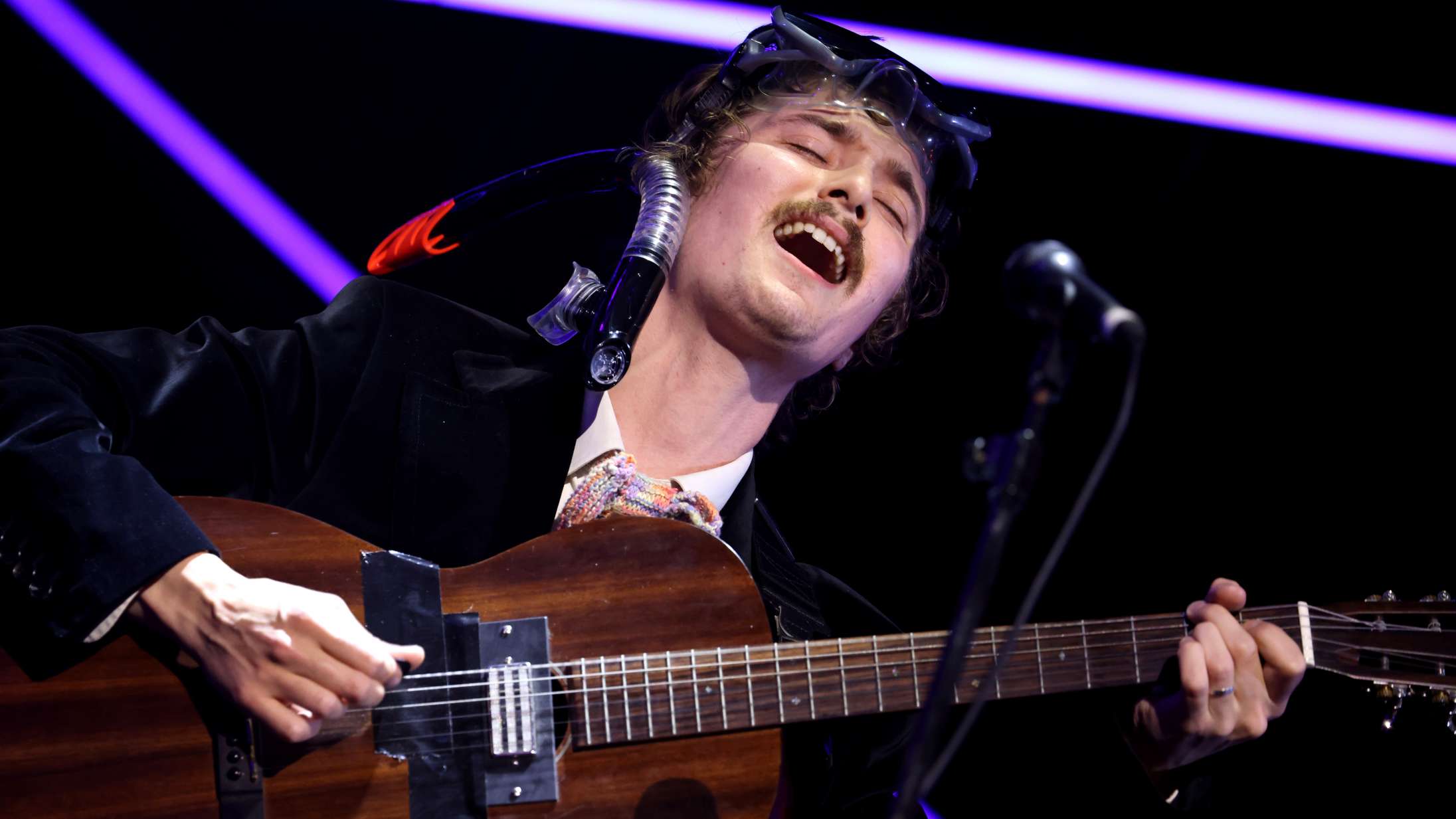 Forsanger forlader hypet britisk rockband få dage før udgivelsen af deres nye album